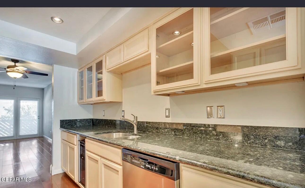 417 Irondale Drive I Property Photo 10