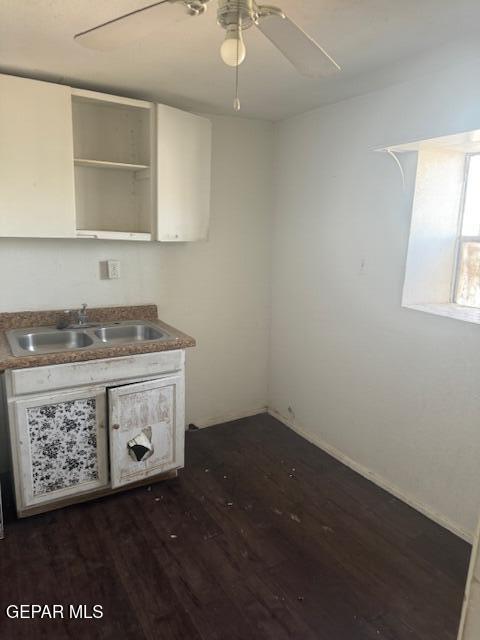 5600 Joe Perez Court 1-4 Property Photo 6