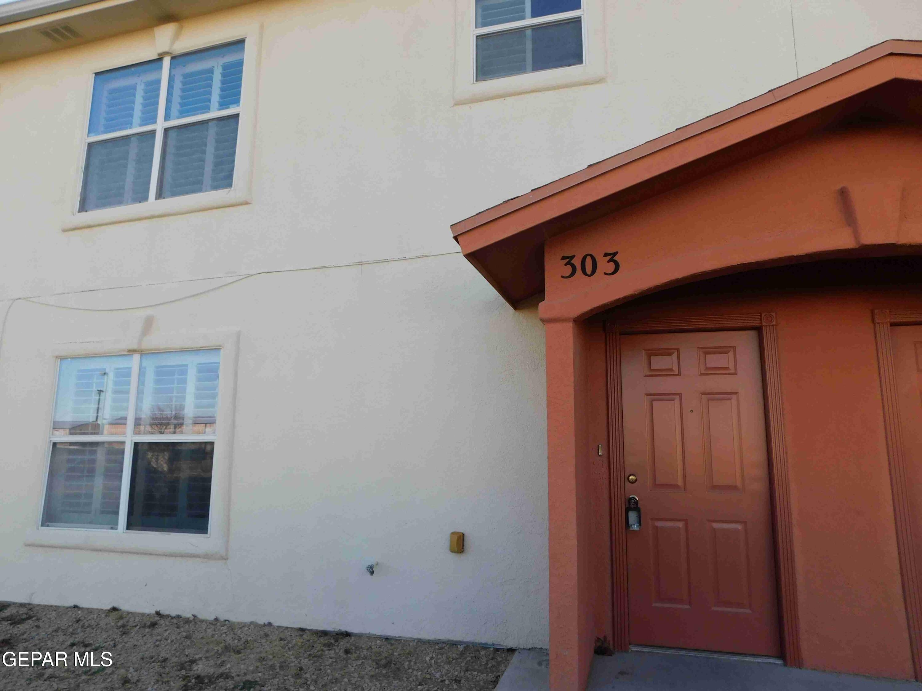 10021 Railroad Drive 303 Property Photo 1