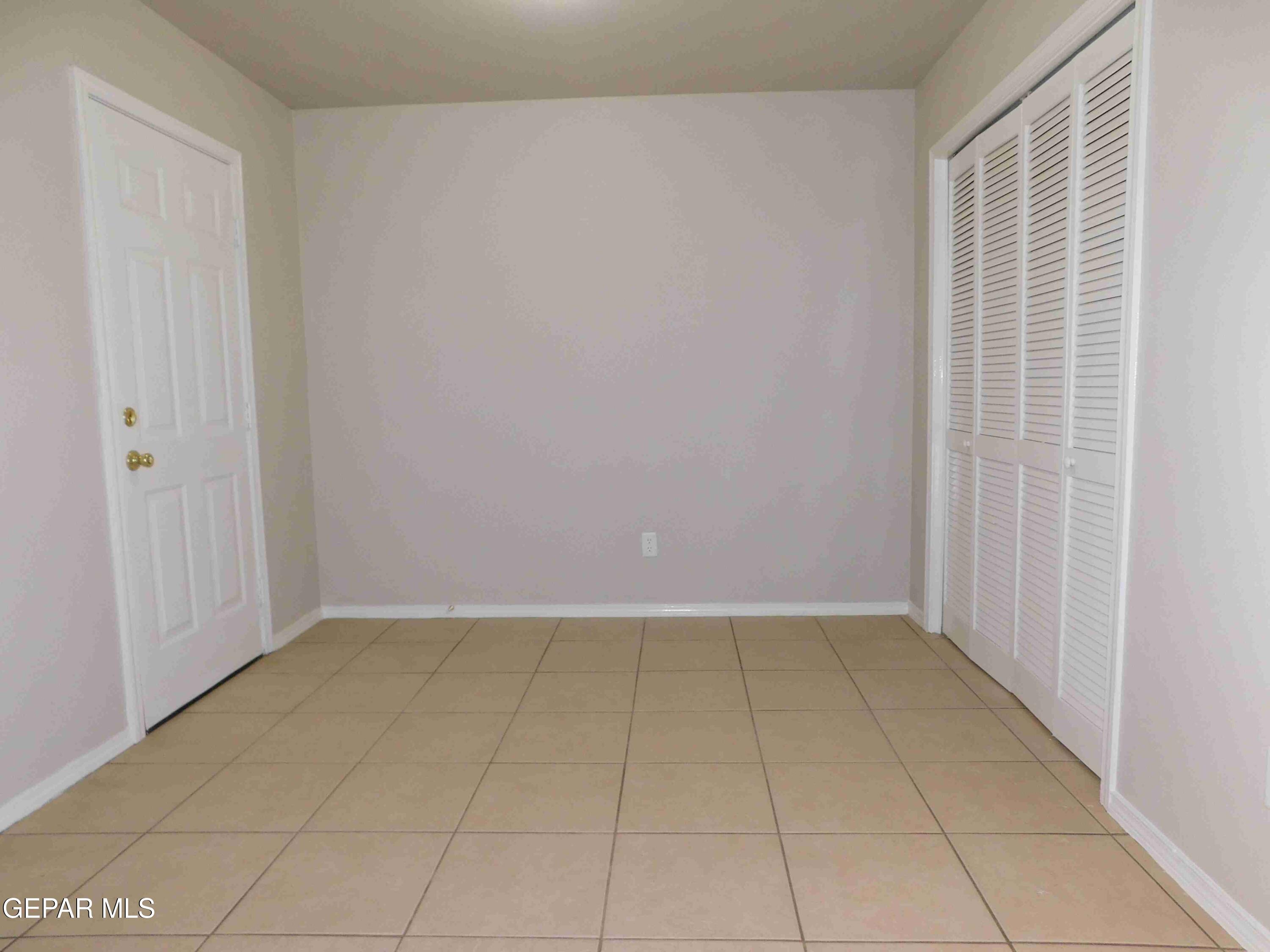 10021 Railroad Drive 303 Property Photo 5
