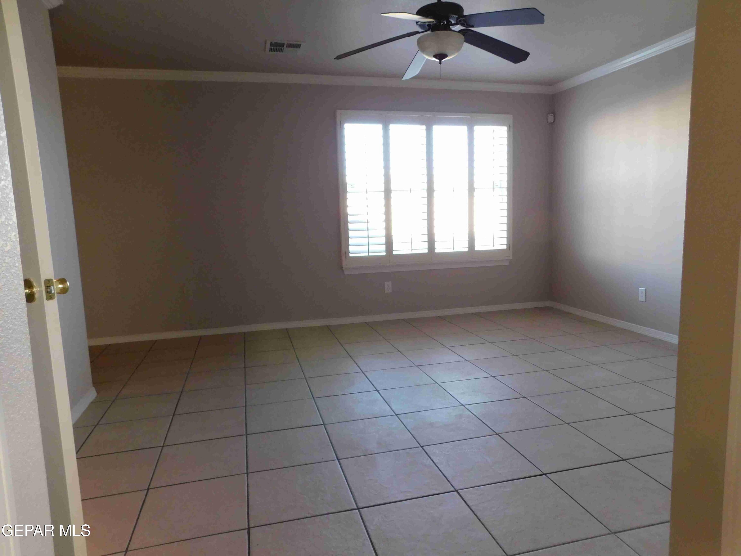 10021 Railroad Drive 303 Property Photo 11