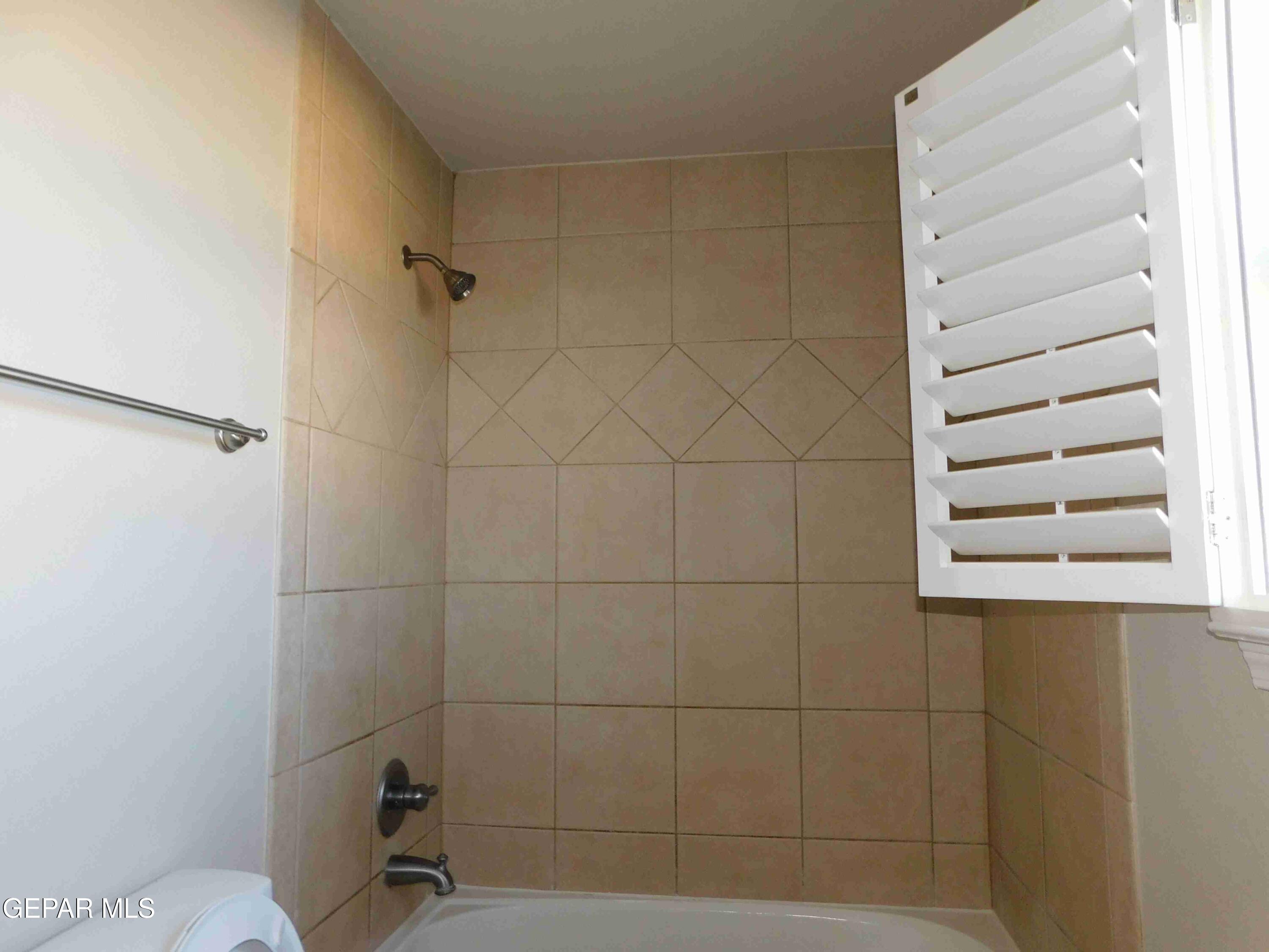 10021 Railroad Drive 303 Property Photo 22