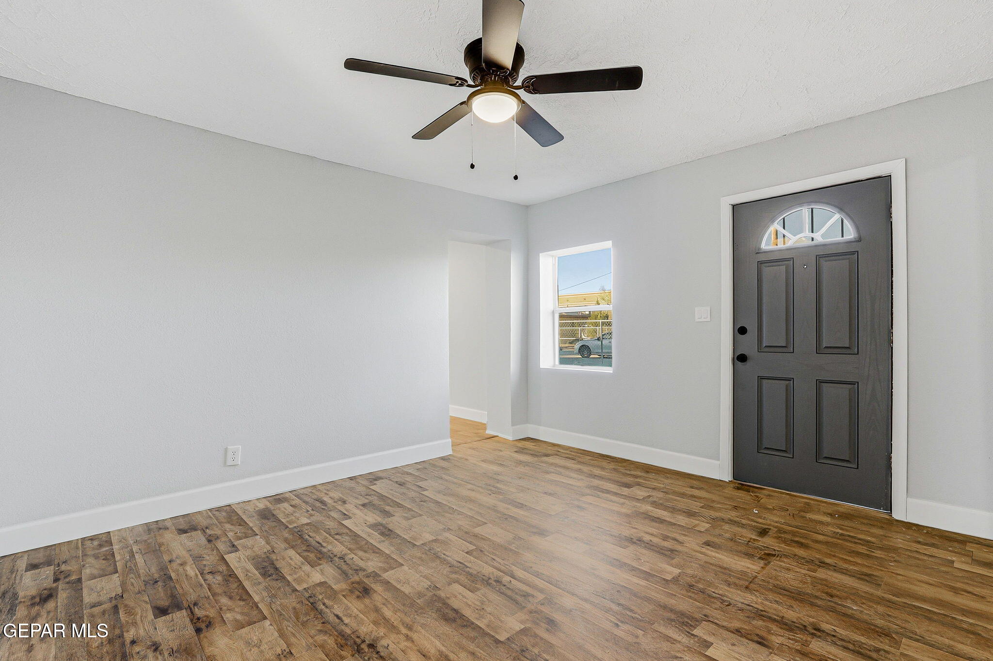 6716 Esteban Lane Property Photo 4
