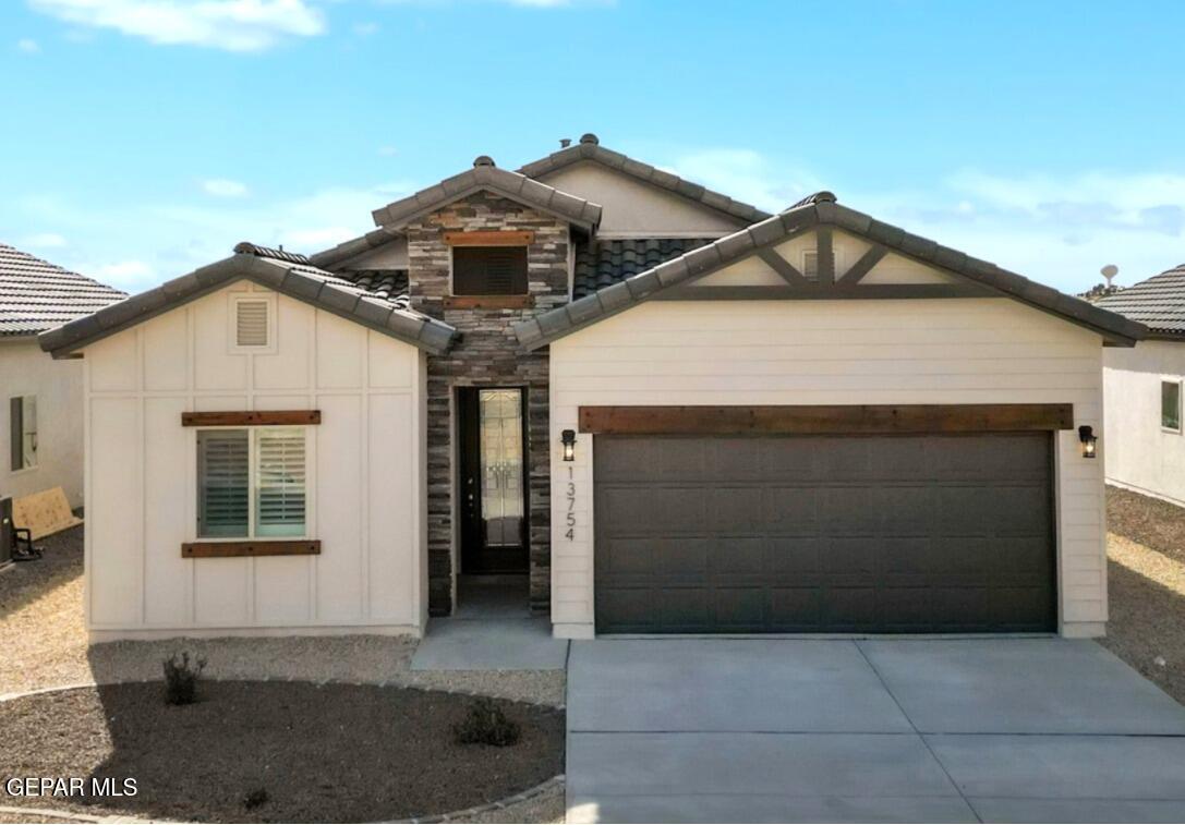 11868 Malecon Place Property Photo 1