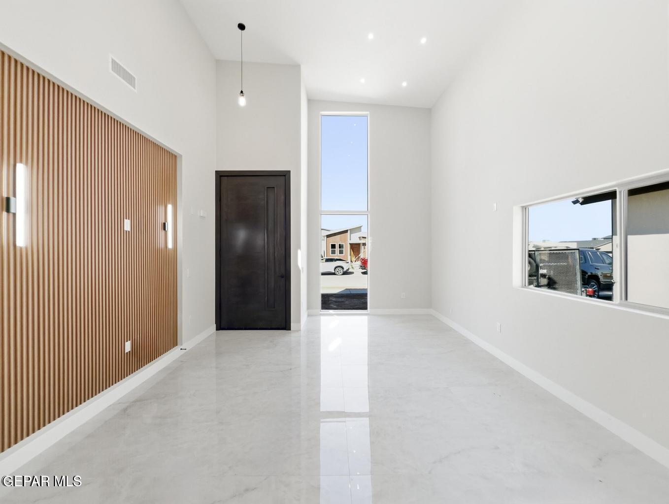 12321 Anson Mills Way Property Photo 3