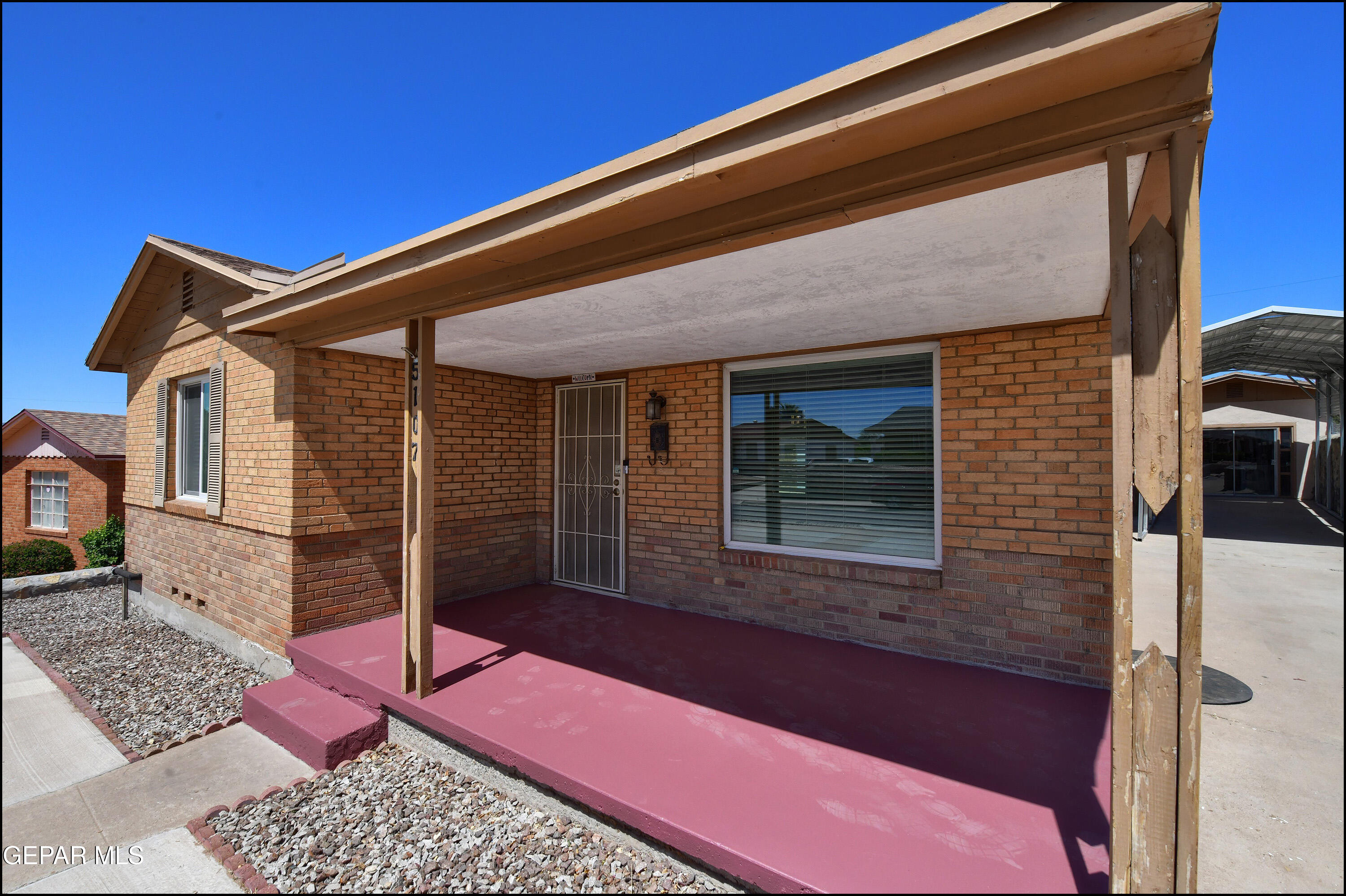 5107 Raymond Jays Road Property Photo 1