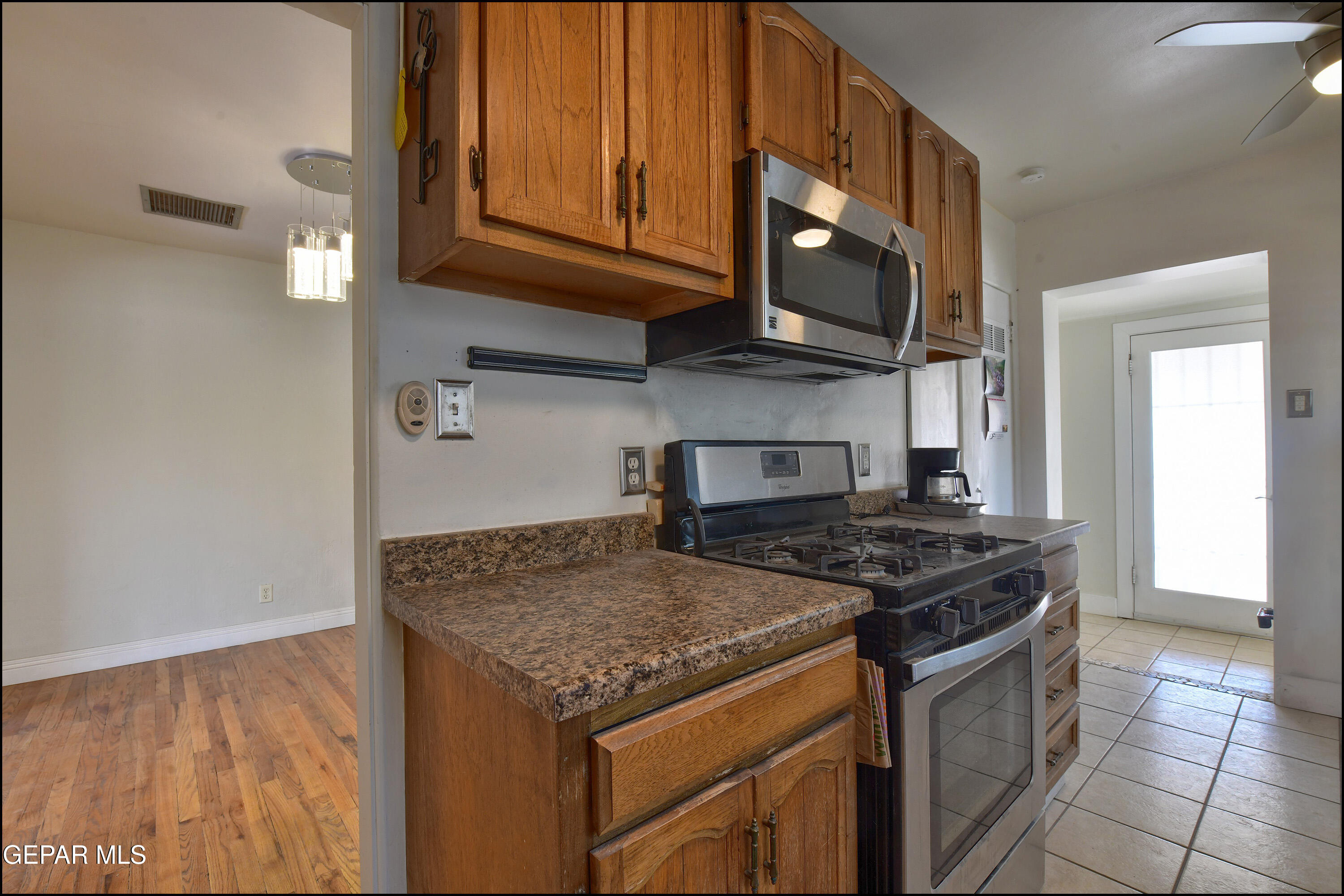 5107 Raymond Jays Road Property Photo 8