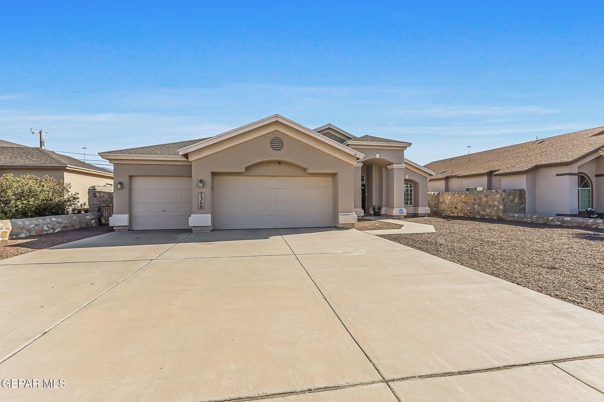 7360 Phil Hansen Drive Property Photo 2