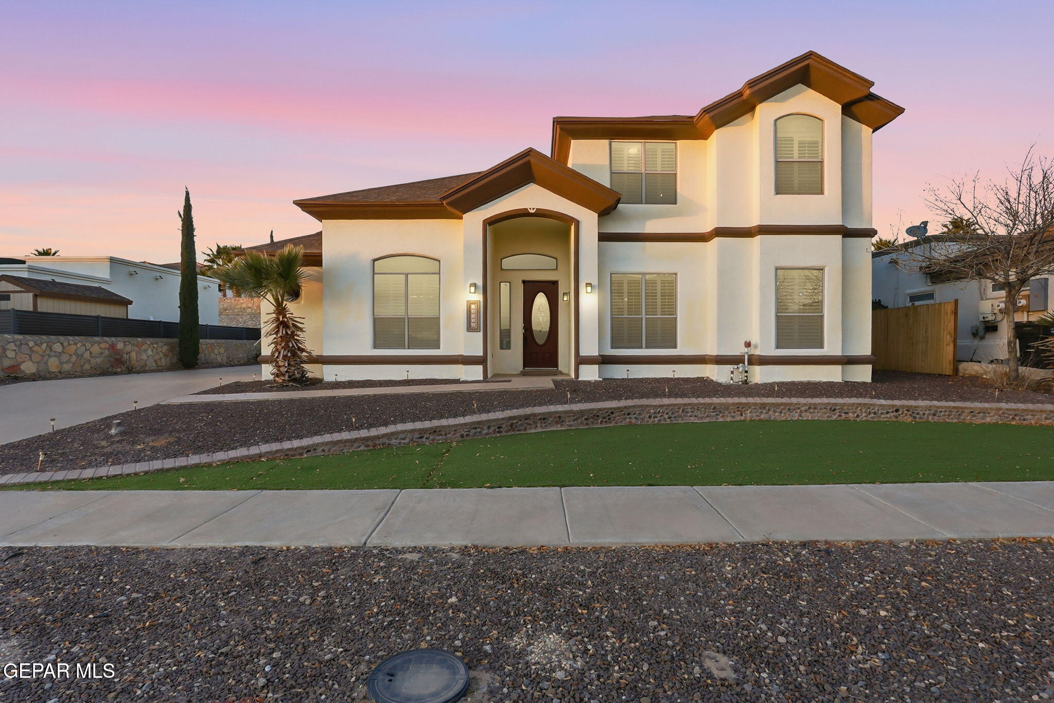 13579 Emerald Falls Drive Property Photo 1