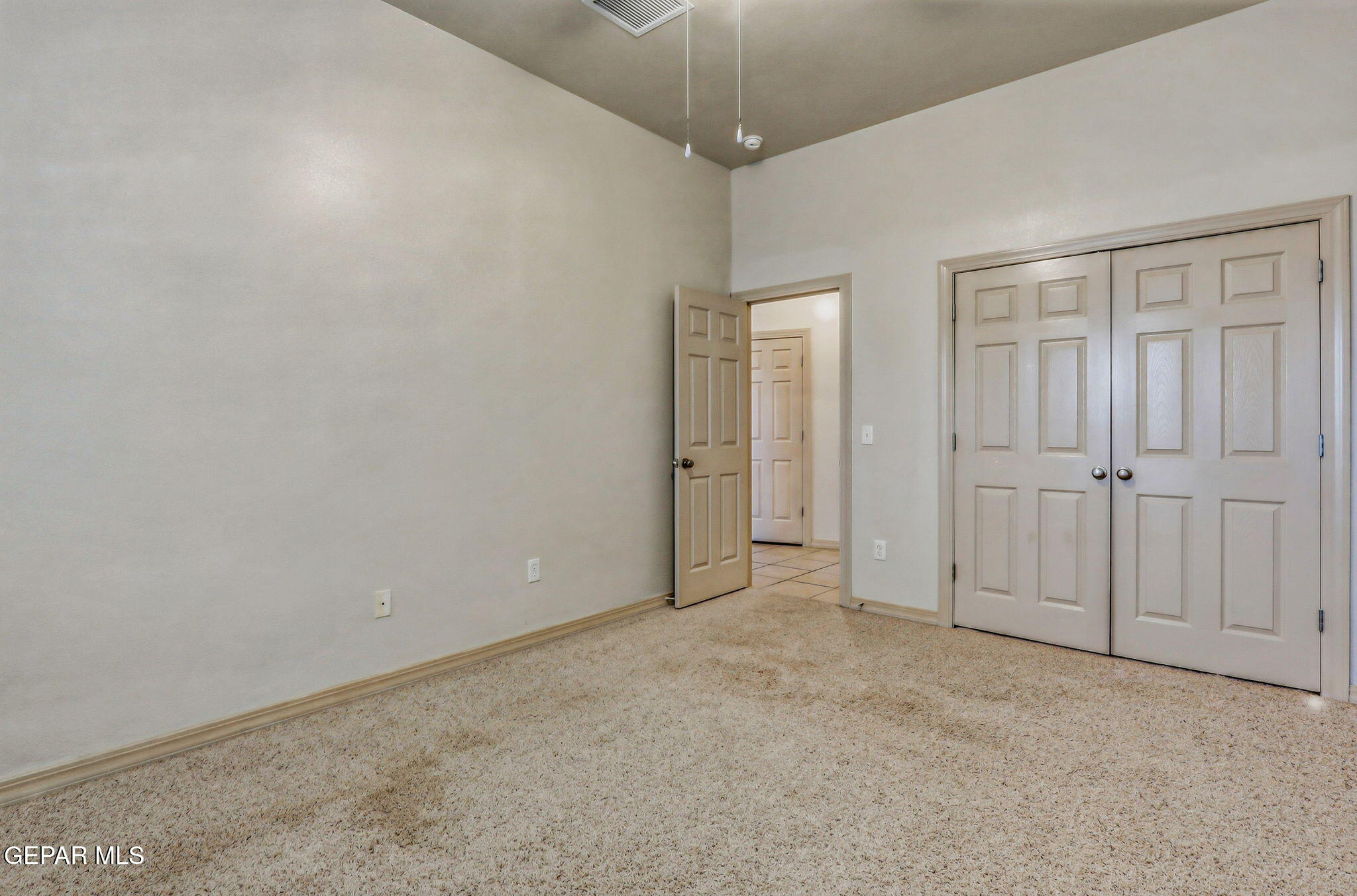 13579 Emerald Falls Drive Property Photo 12