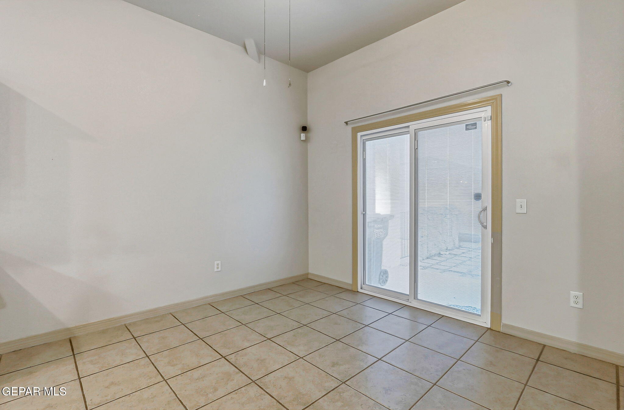 13579 Emerald Falls Drive Property Photo 23