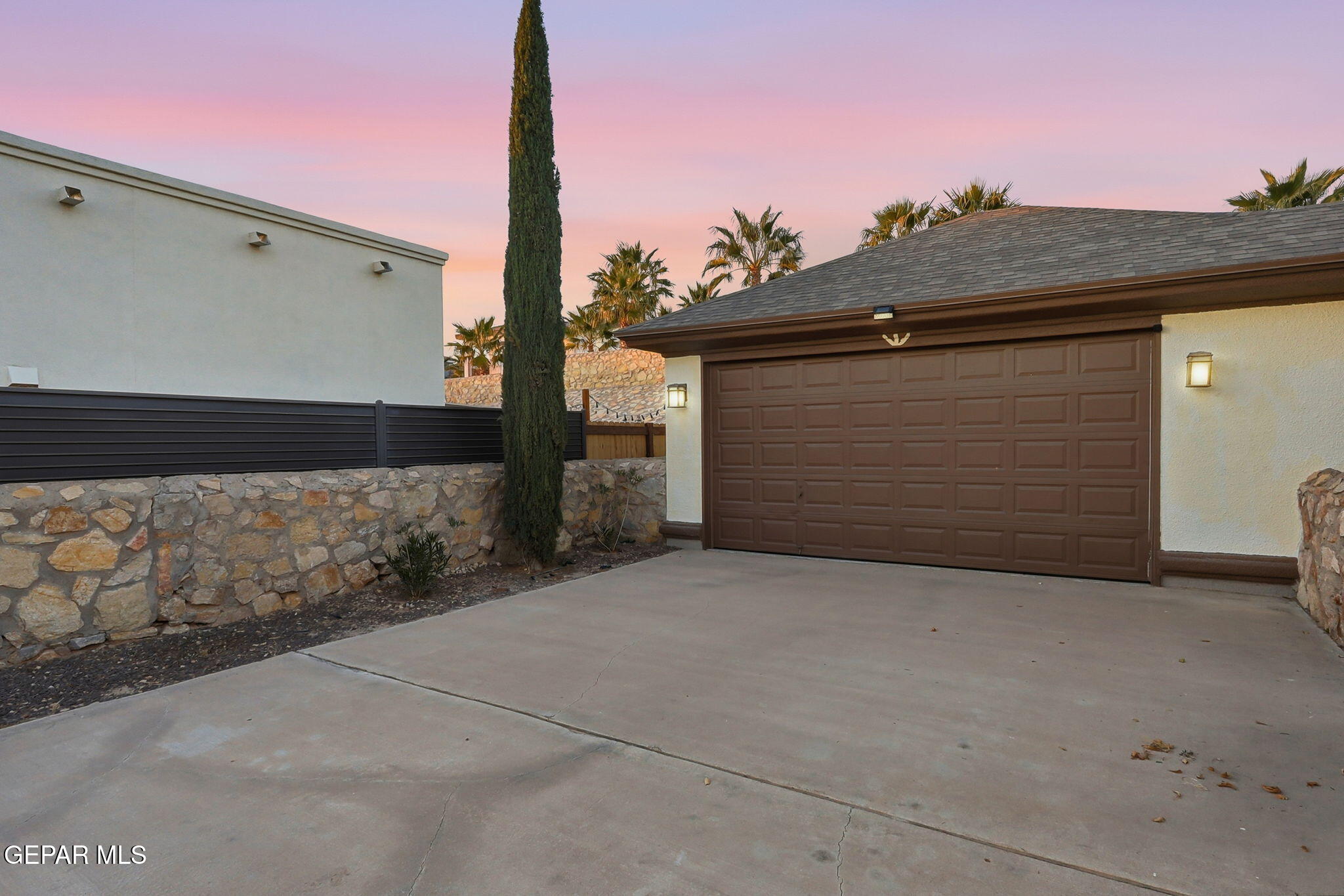 13579 Emerald Falls Drive Property Photo 48