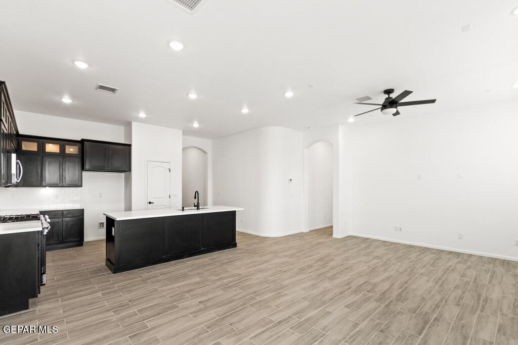 1819 Schyler Love Lane Property Photo 2
