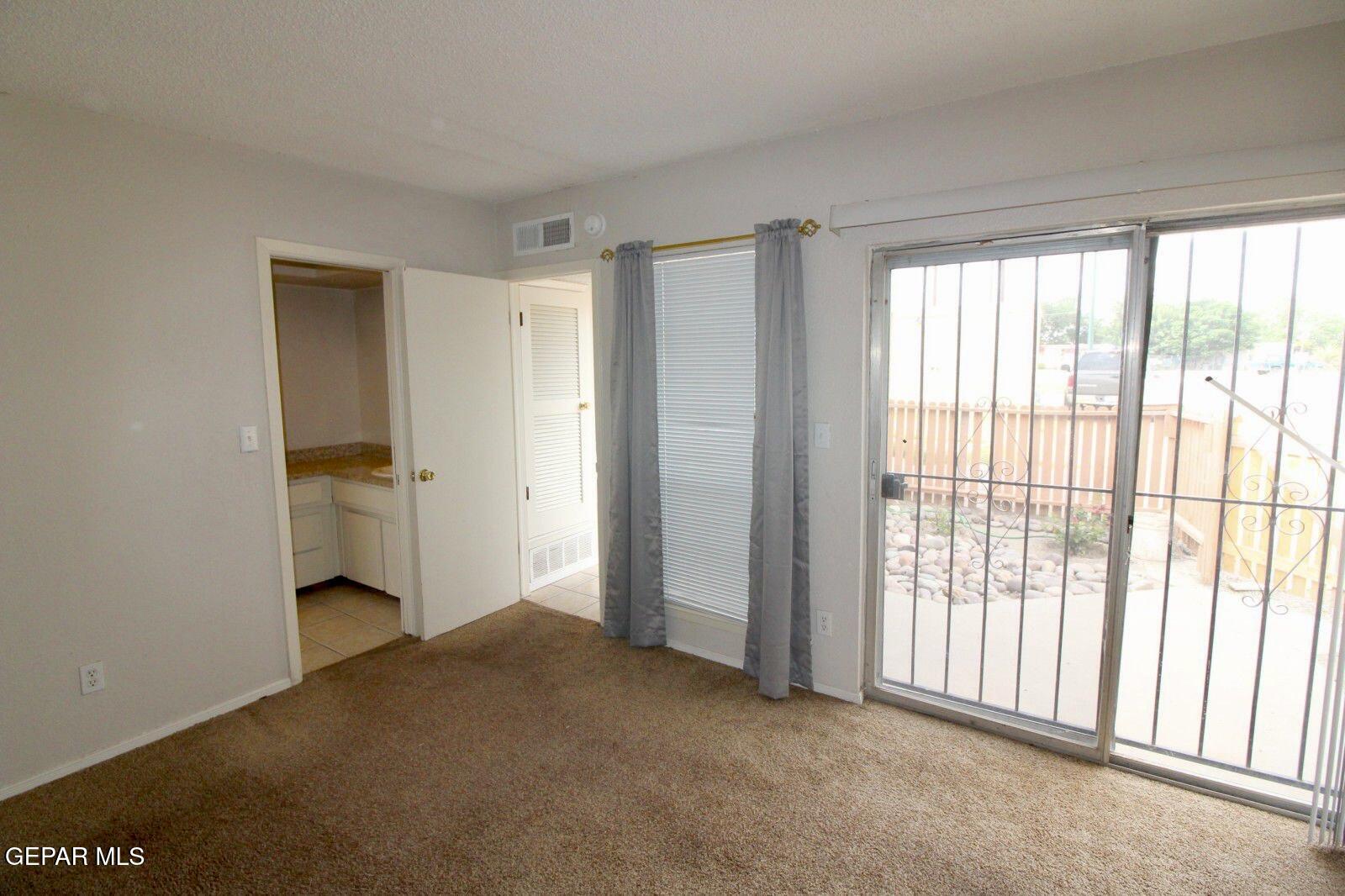 8100 Alameda Avenue Property Photo 18