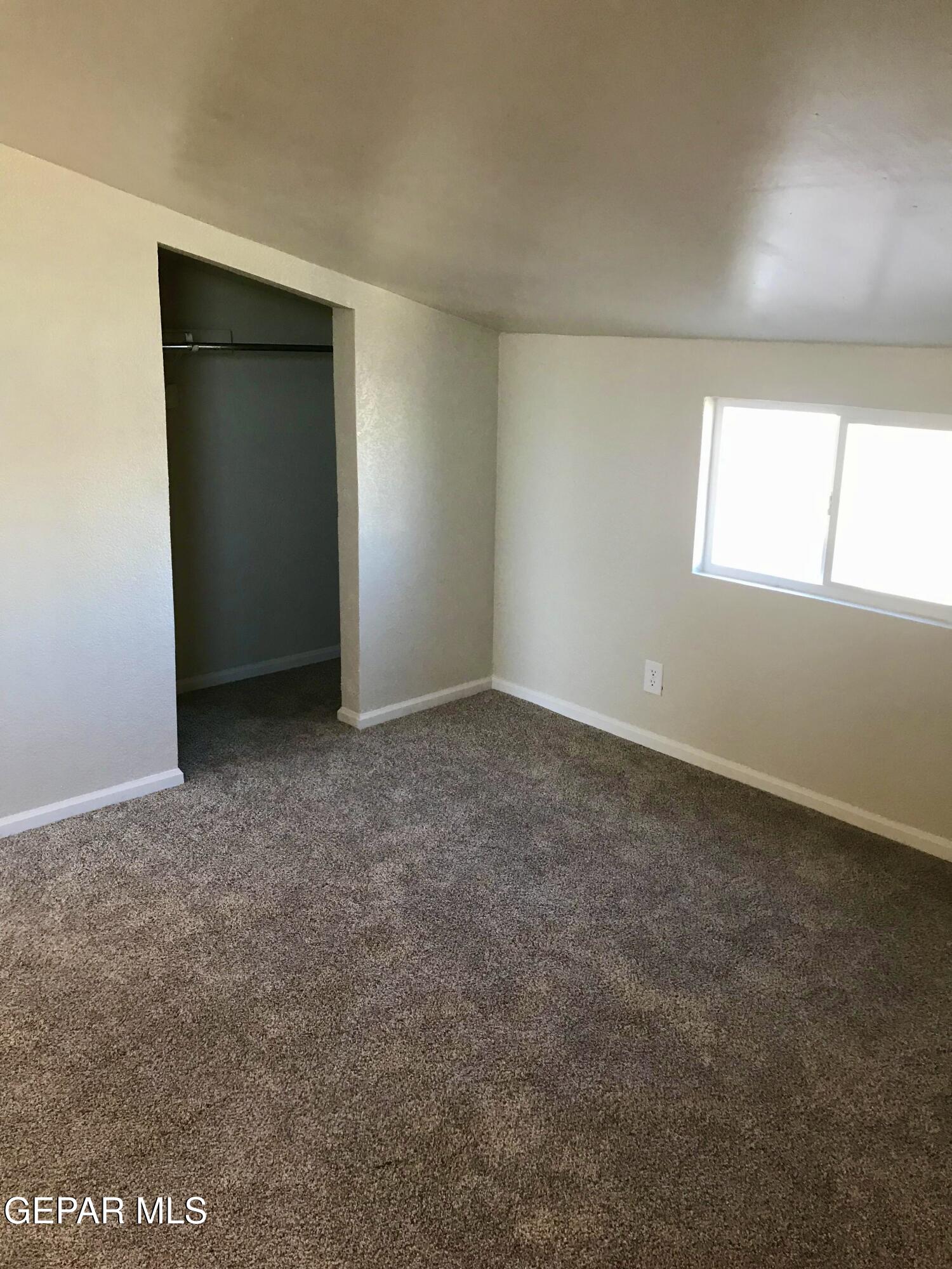 8100 Alameda Avenue Property Photo 24
