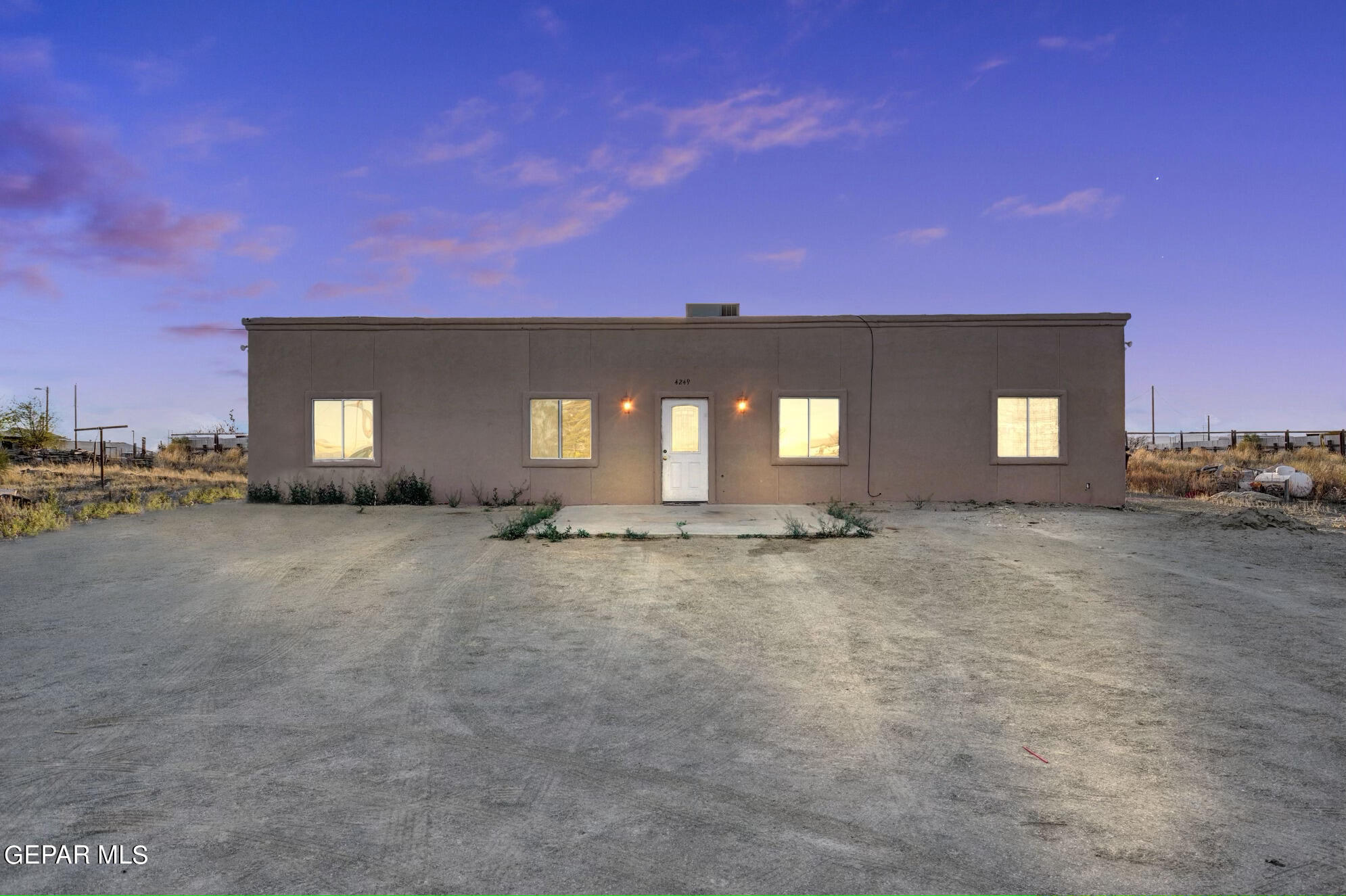 4249 OSCEOLA Street