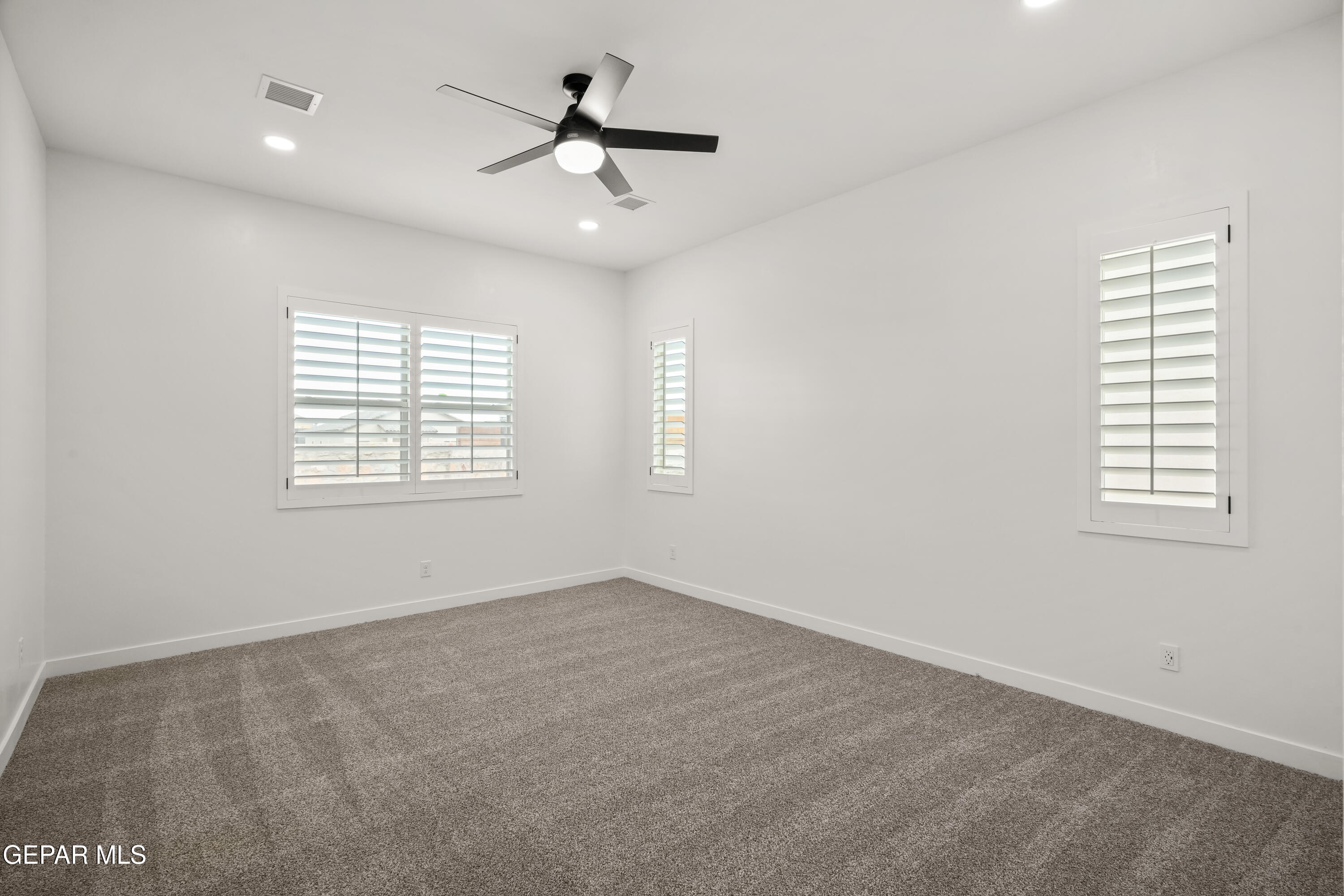 13428 Highworth Drive Property Photo 6