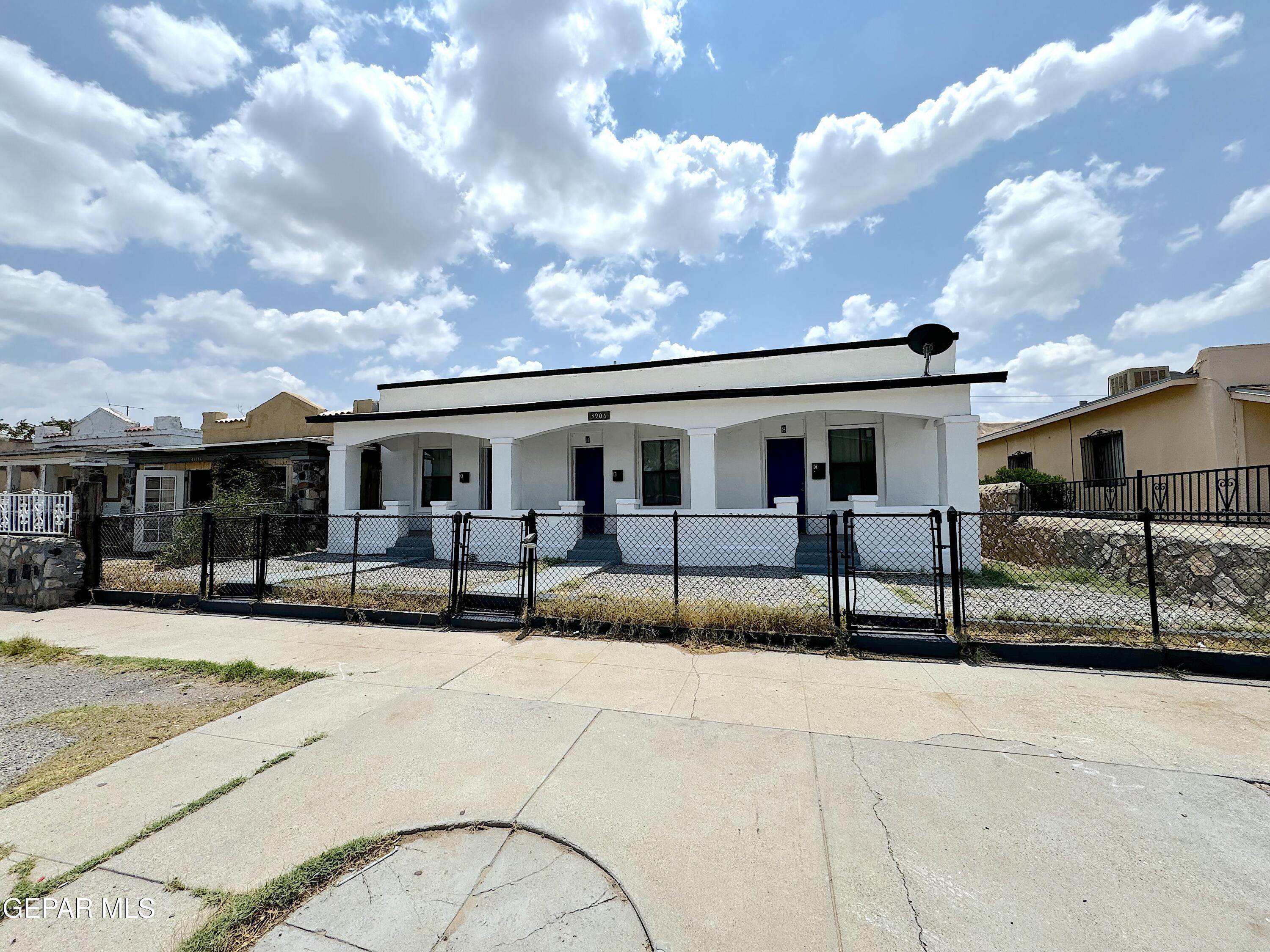 3906 1/2 Tularosa Avenue Property Photo 1