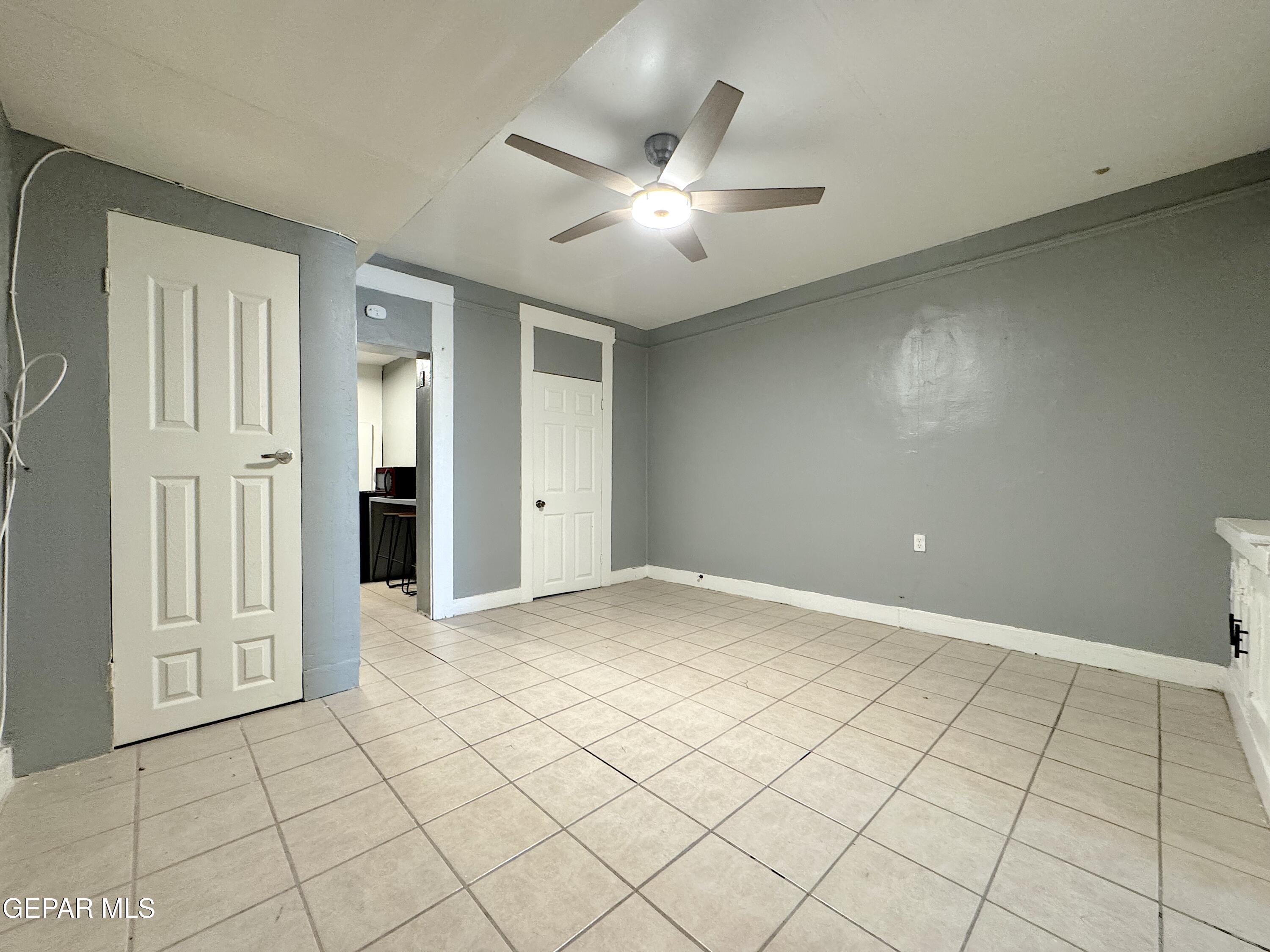 3906 1/2 Tularosa Avenue Property Photo 23