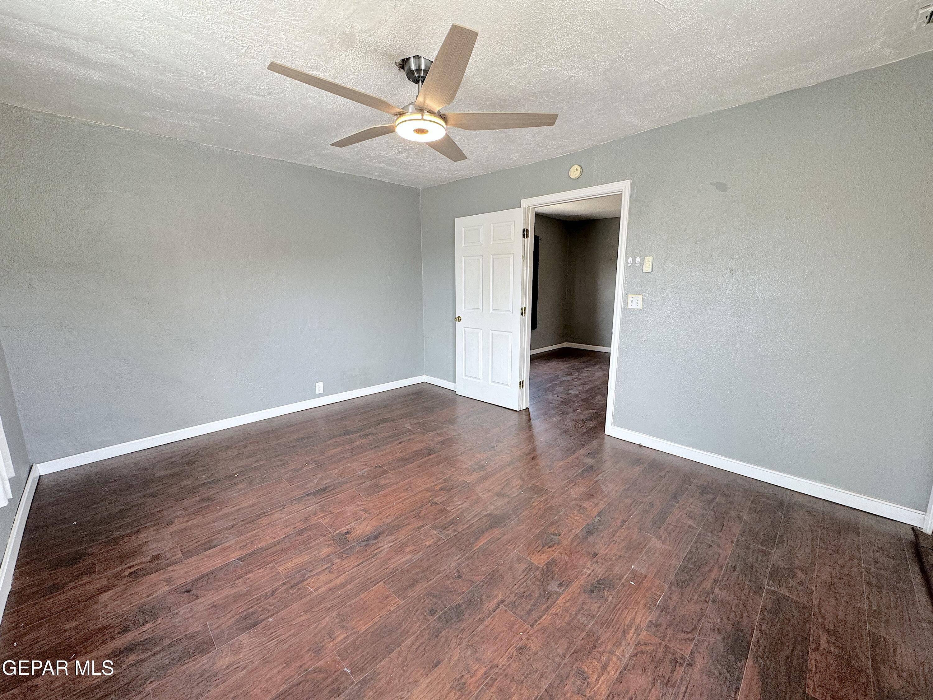 3906 1/2 Tularosa Avenue Property Photo 41