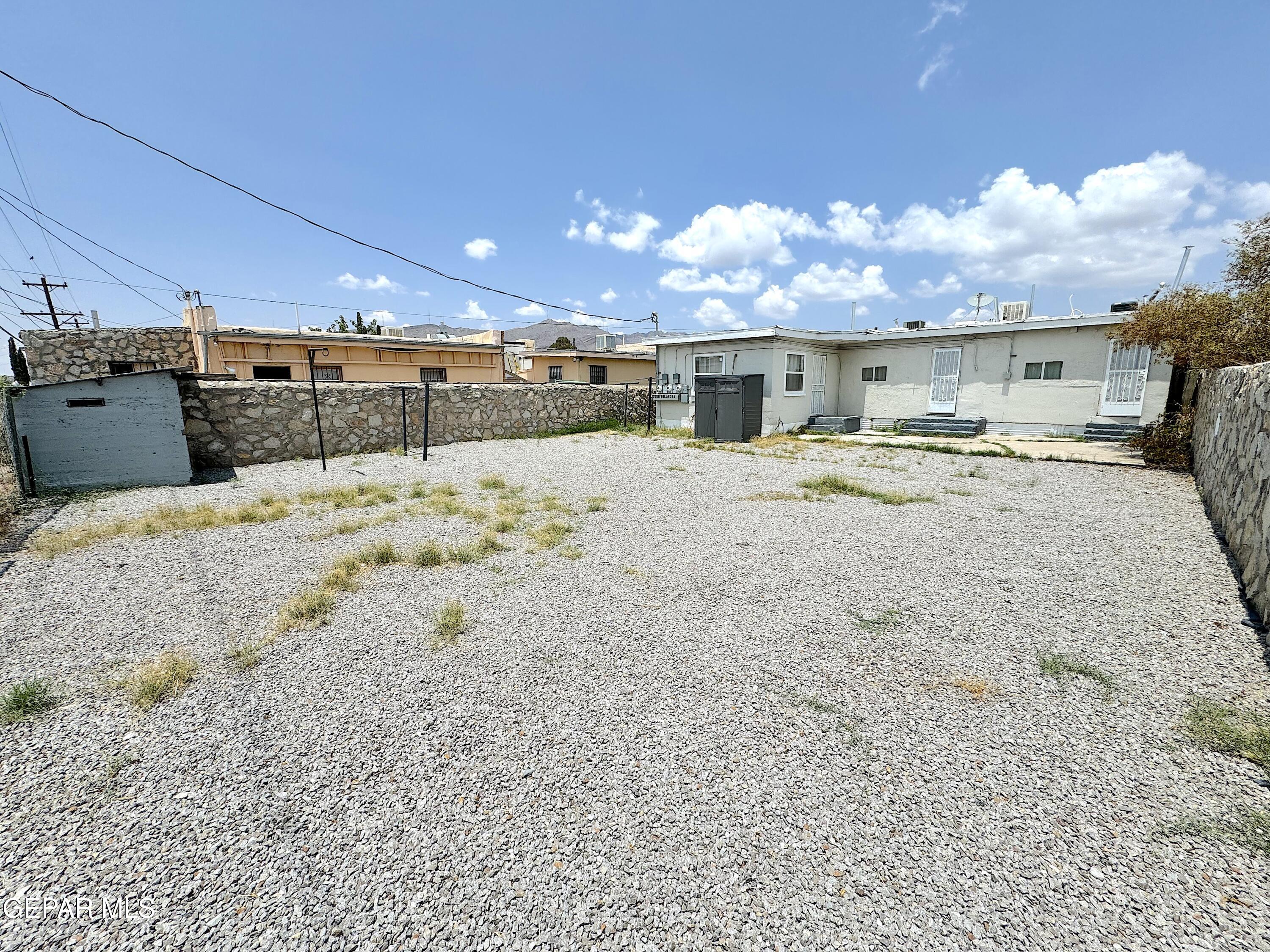 3906 1/2 Tularosa Avenue Property Photo 43