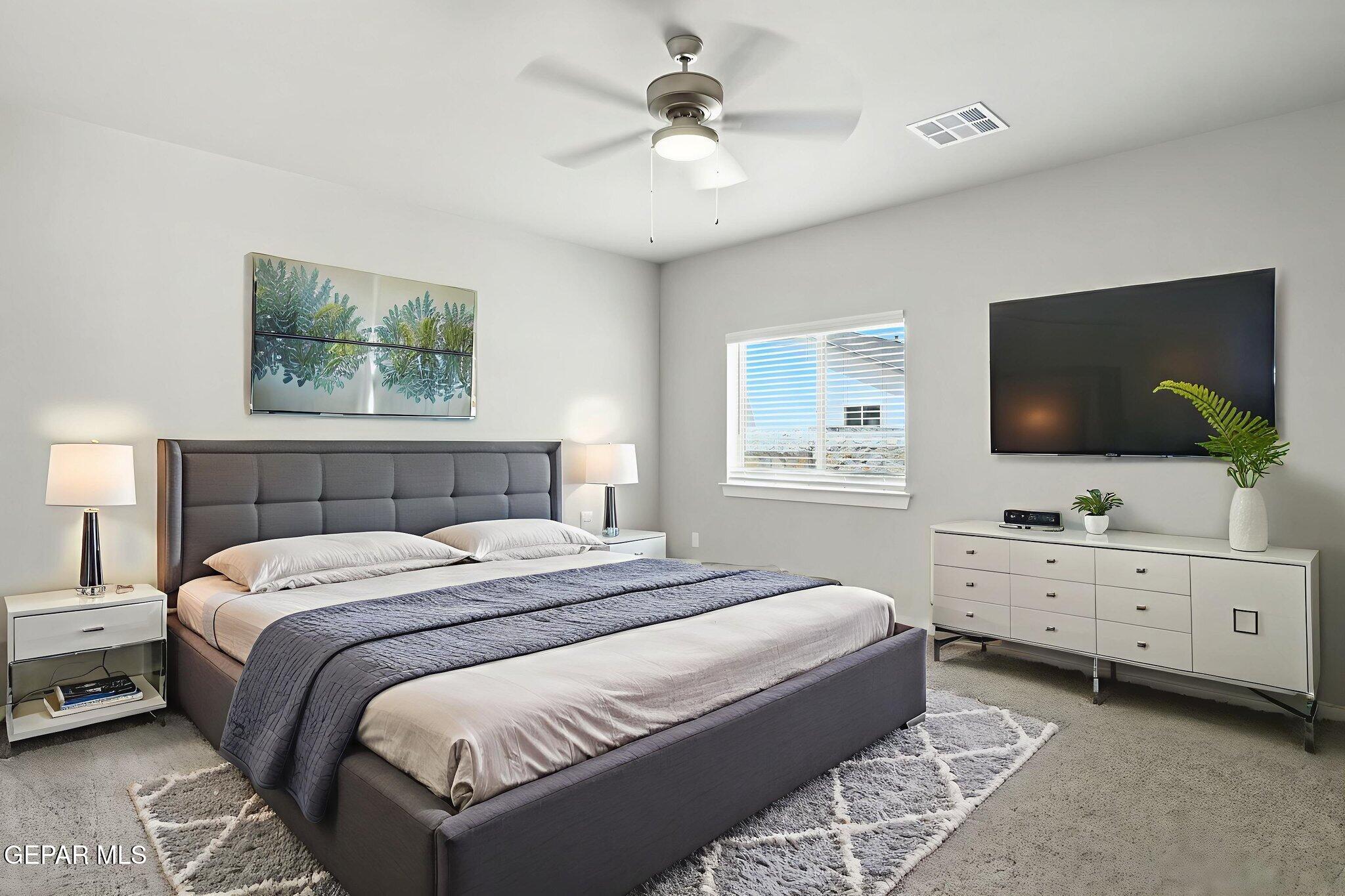 11861 Artekale Place Property Photo 4