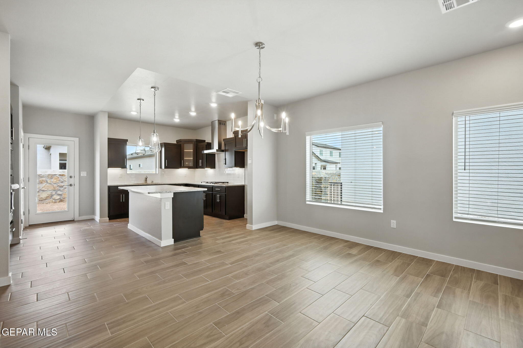 11861 Artekale Place Property Photo 15