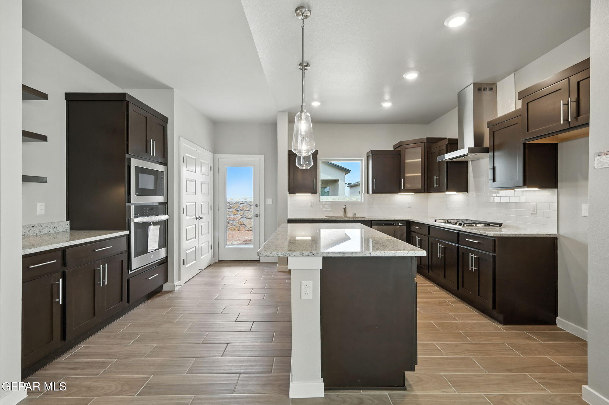 11861 Artekale Place Property Photo 18