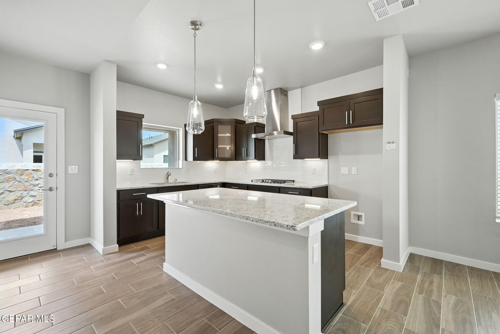 11861 Artekale Place Property Photo 19