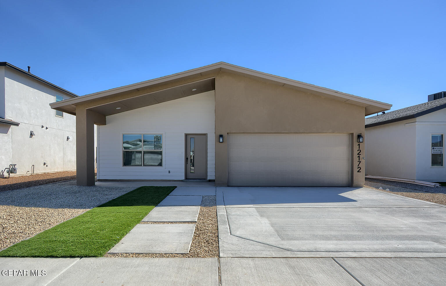 9915 Marisabel Place Property Photo 1