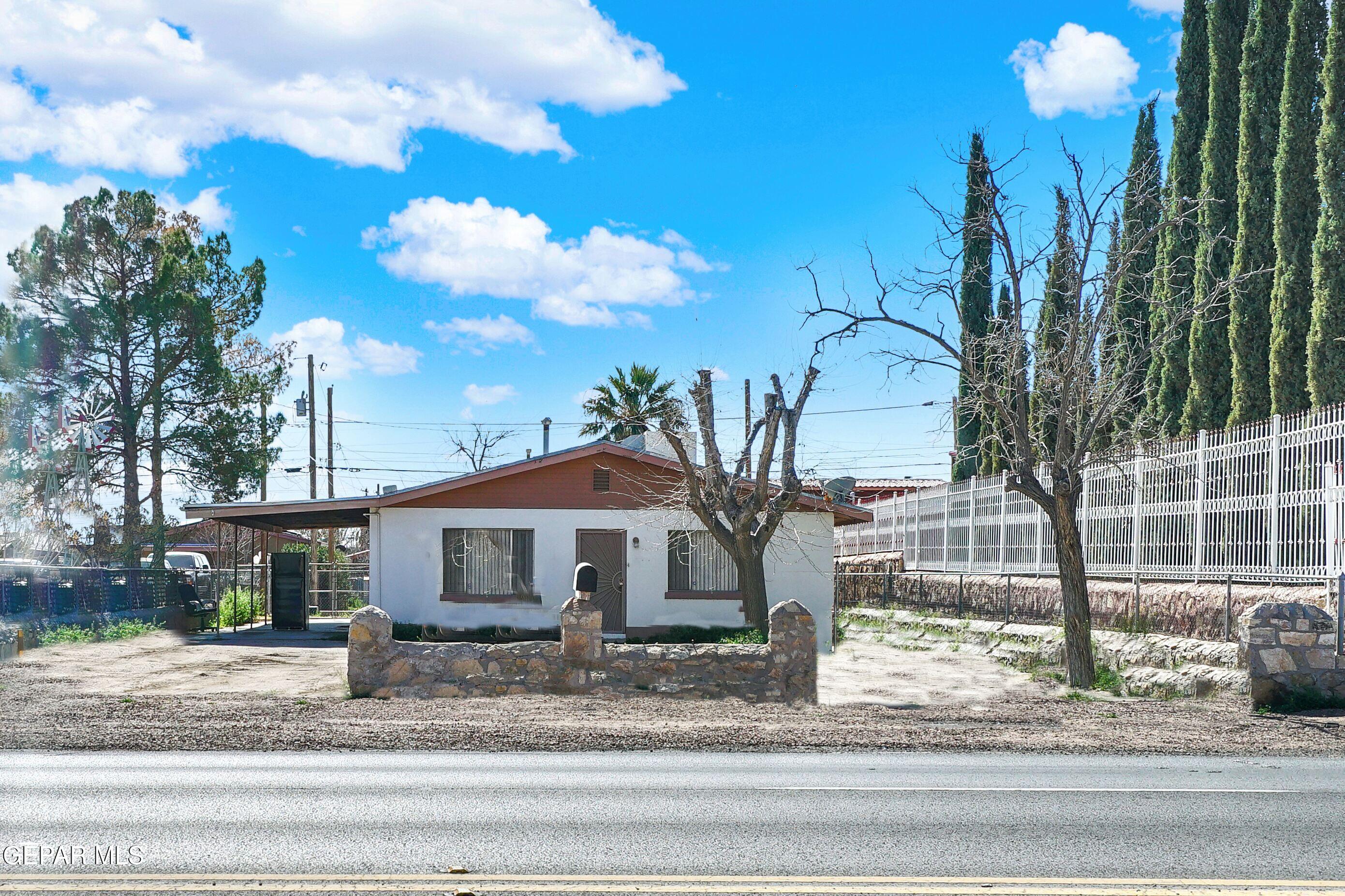 9144 Alameda Avenue Property Photo 1