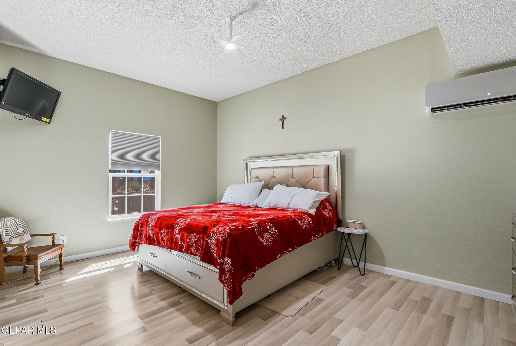 1290 G Avenue Property Photo 1
