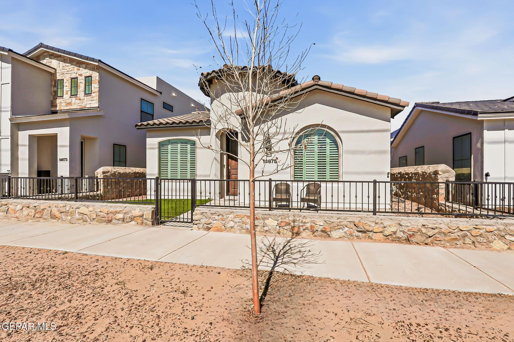 14675 Pebble Hills Boulevard Property Photo 1
