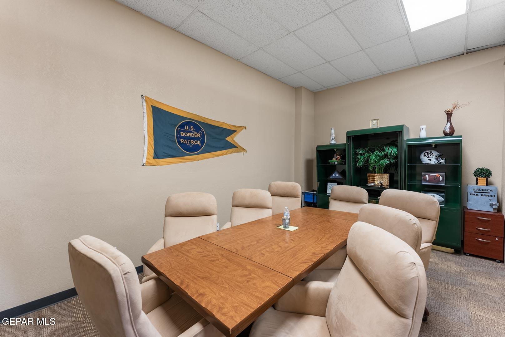 200 S Stanton Street Property Photo 6
