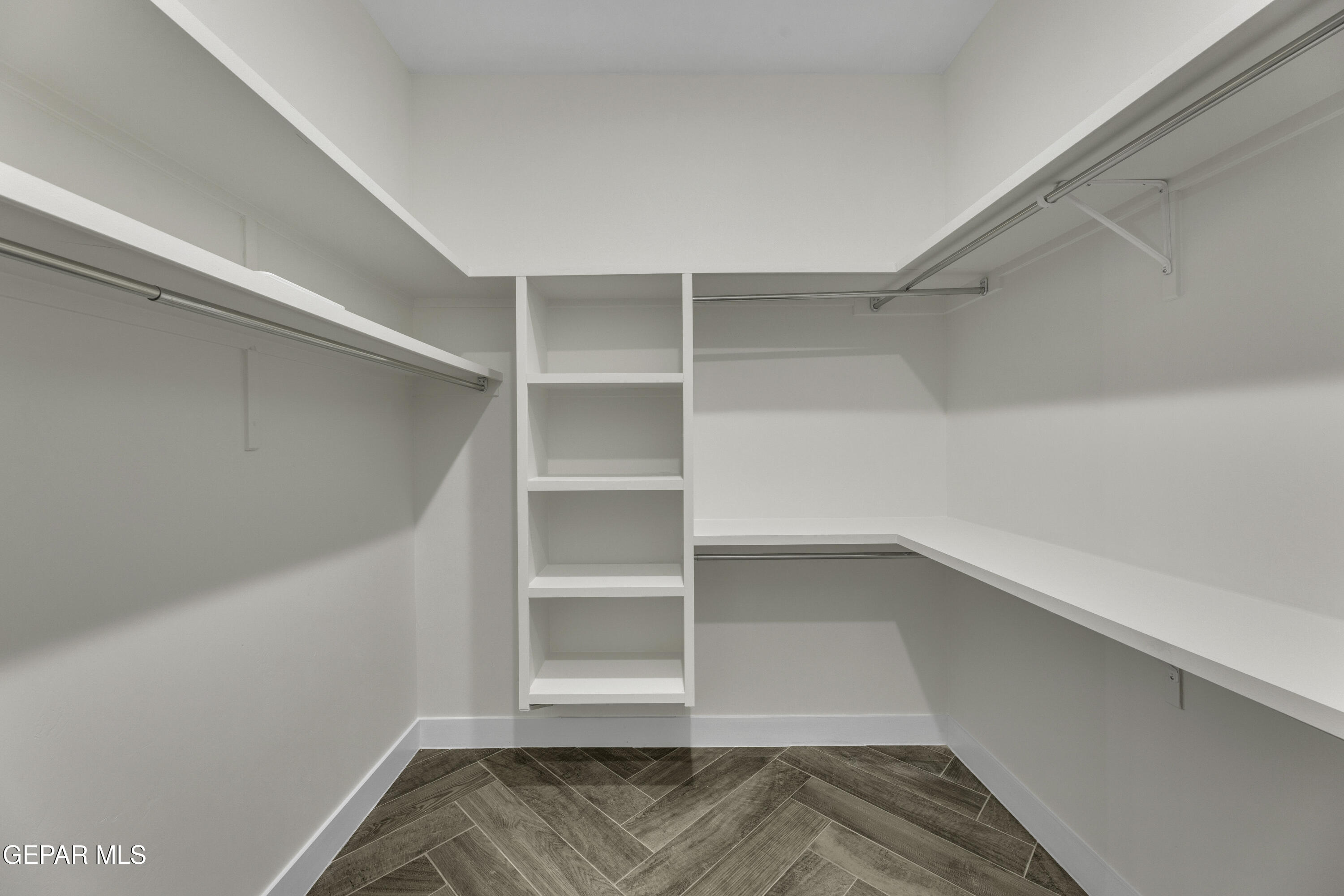1404 Harlan Point Place Property Photo 20