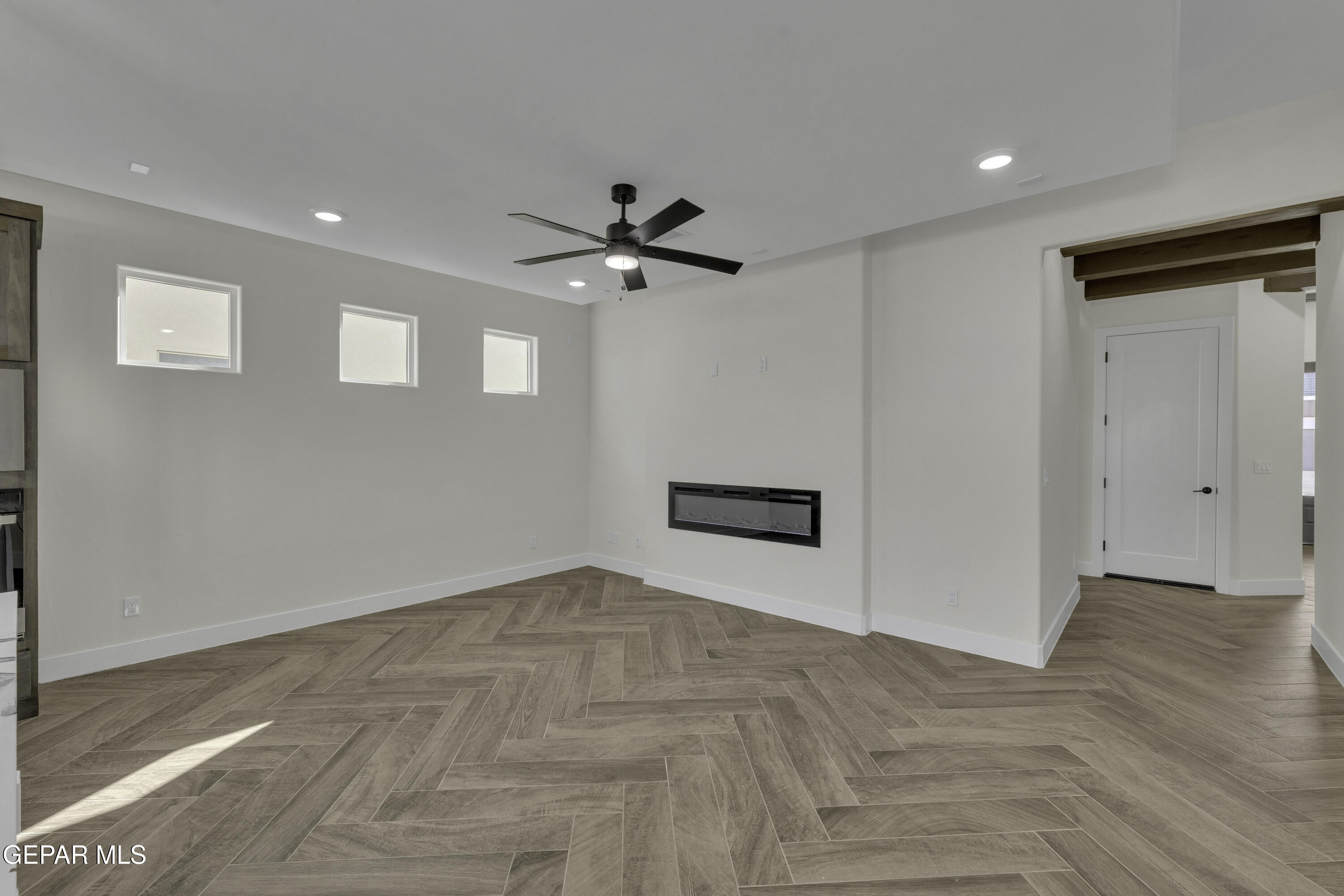 1404 Harlan Point Place Property Photo 28