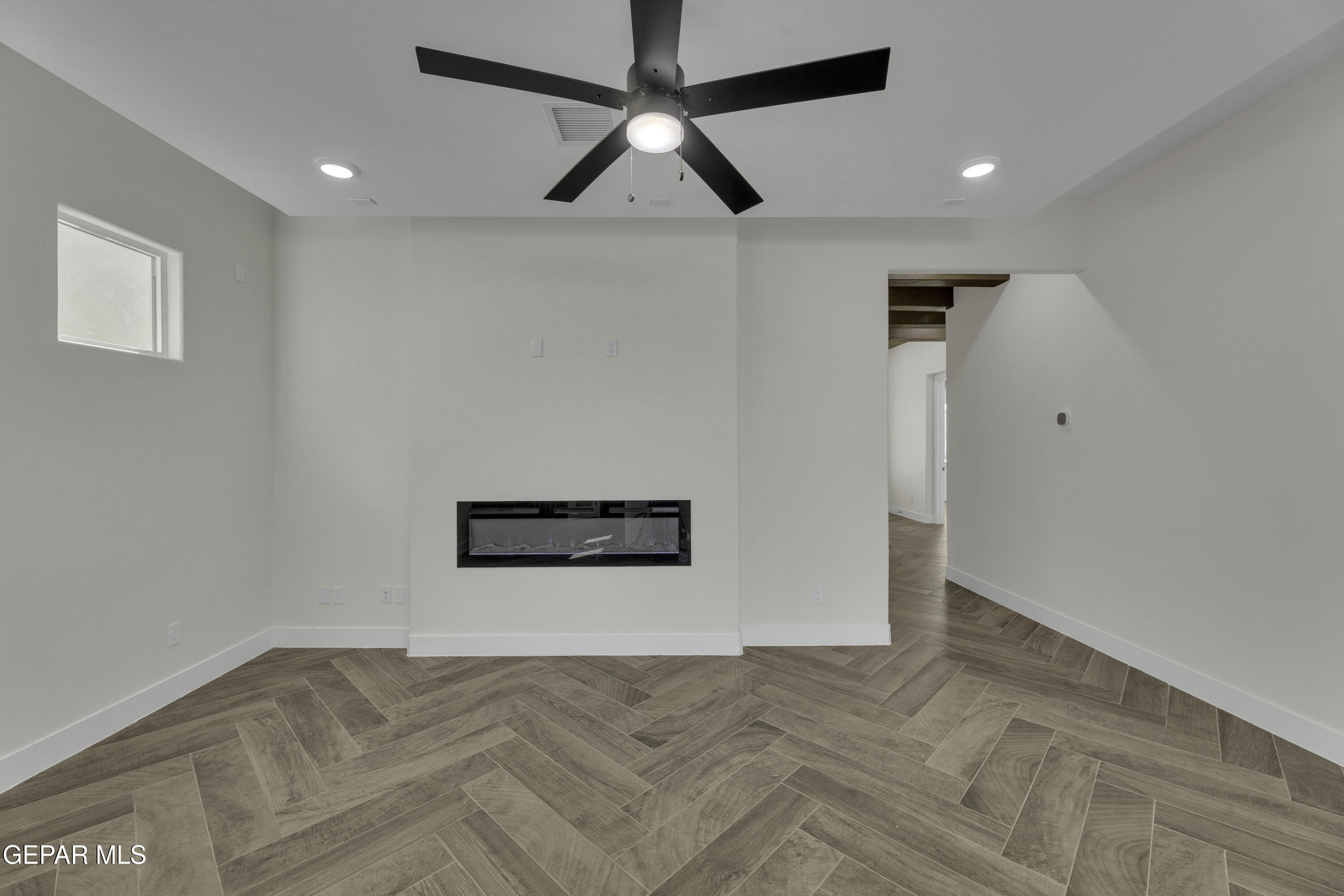 1404 Harlan Point Place Property Photo 29