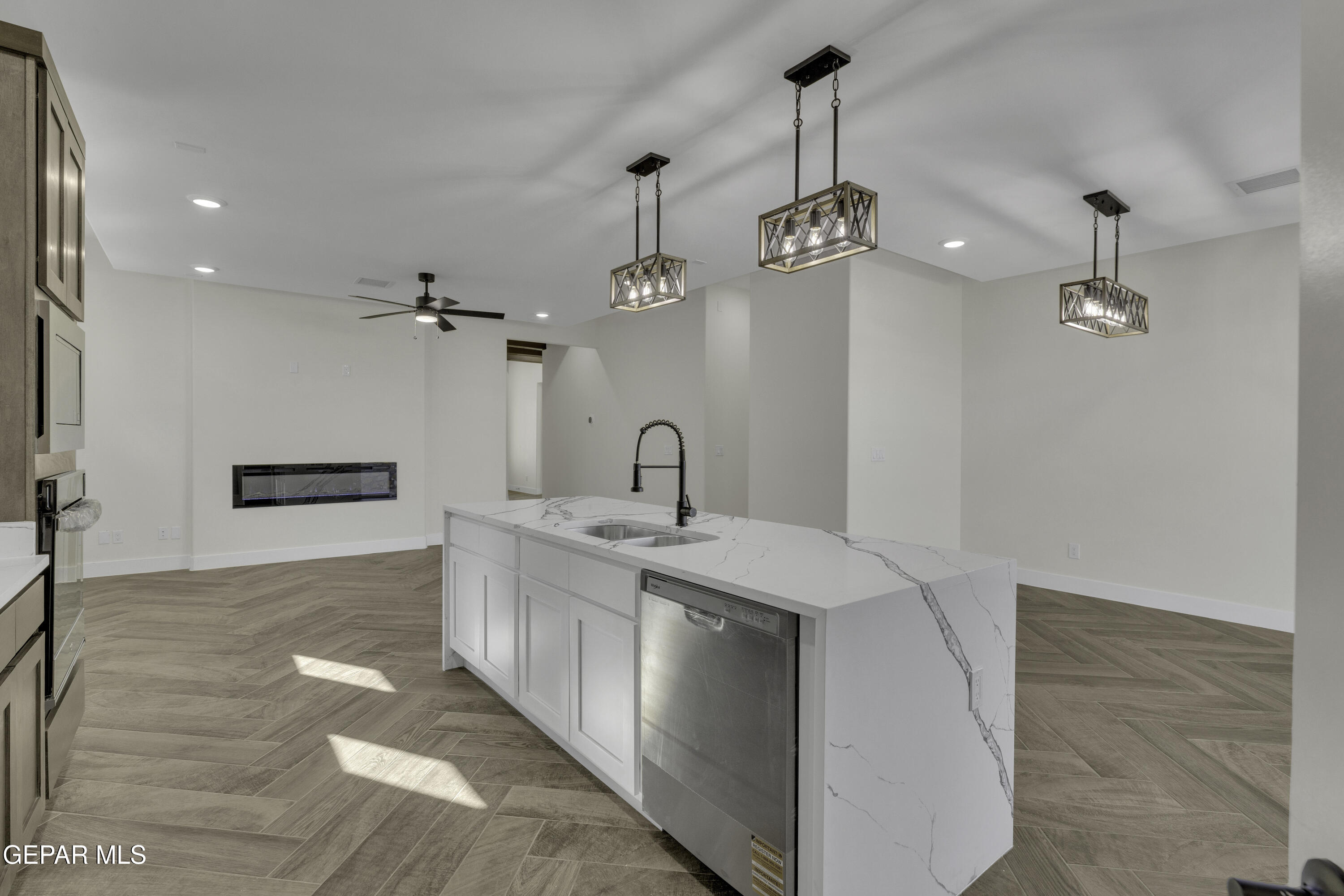 1404 Harlan Point Place Property Photo 37