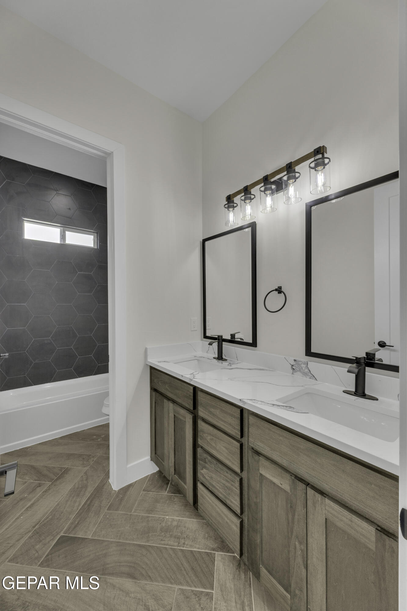 1404 Harlan Point Place Property Photo 46