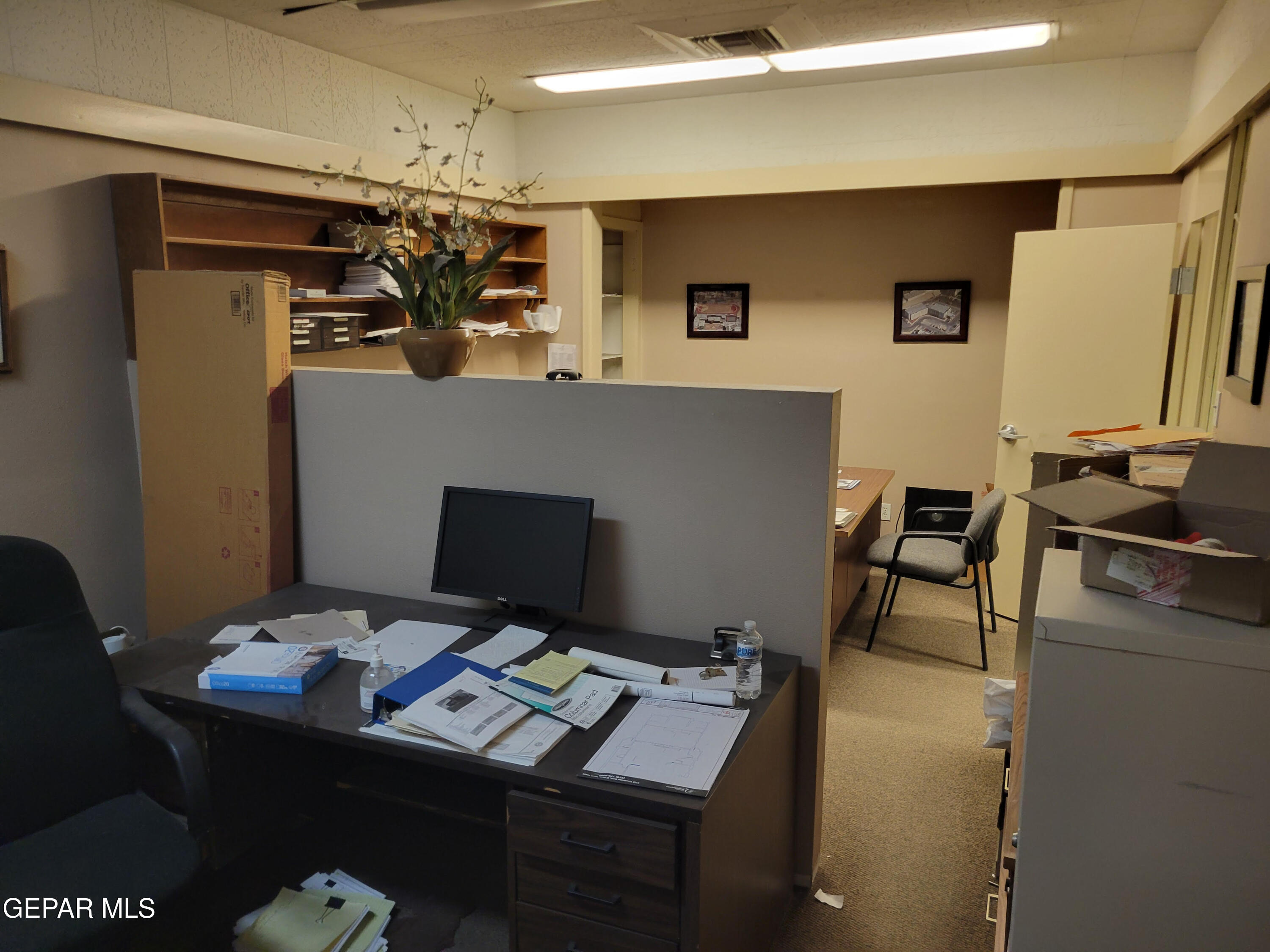 700 W Paisano Drive Property Photo 15