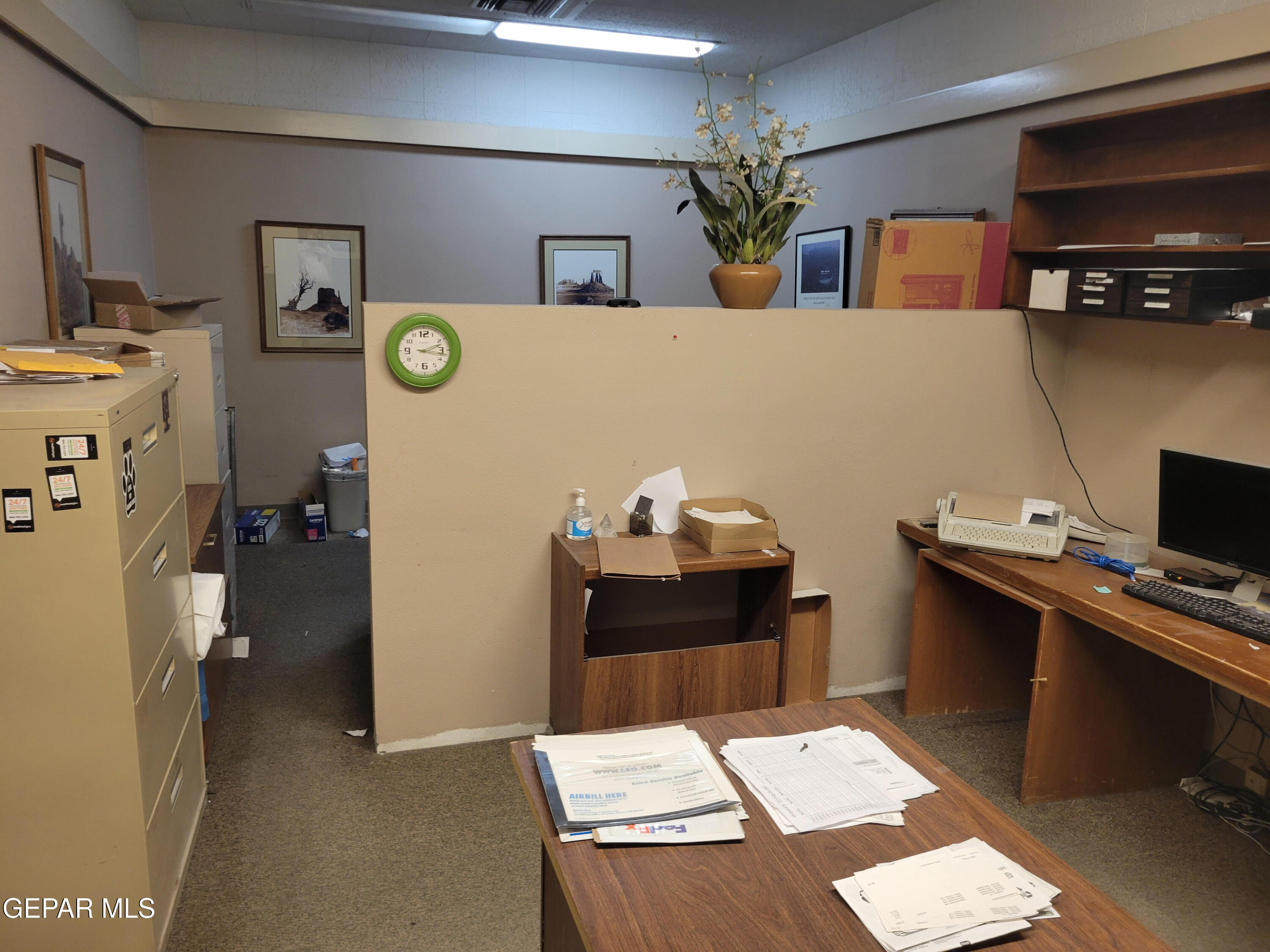 700 W Paisano Drive Property Photo 23