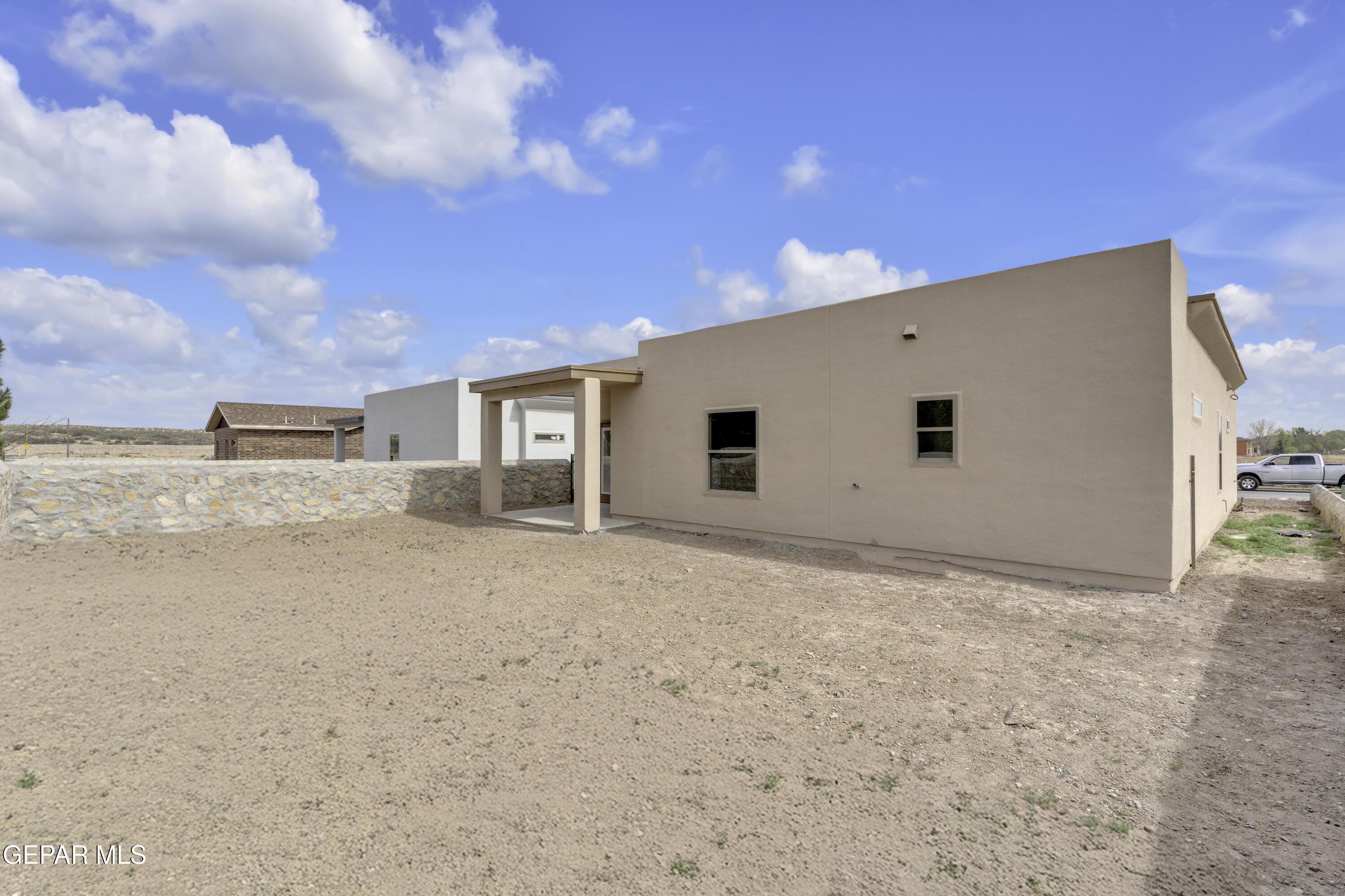 605 San Carlos Court Property Photo 7