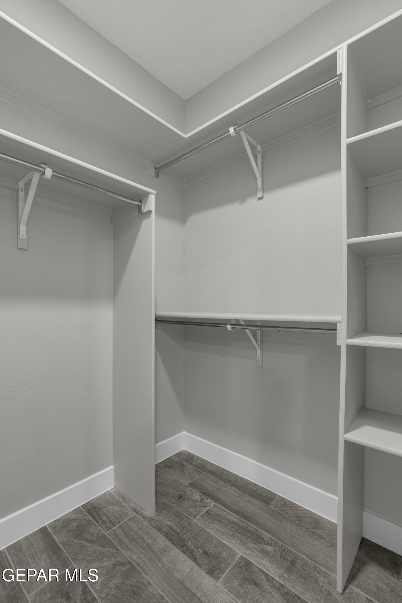 605 San Carlos Court Property Photo 12