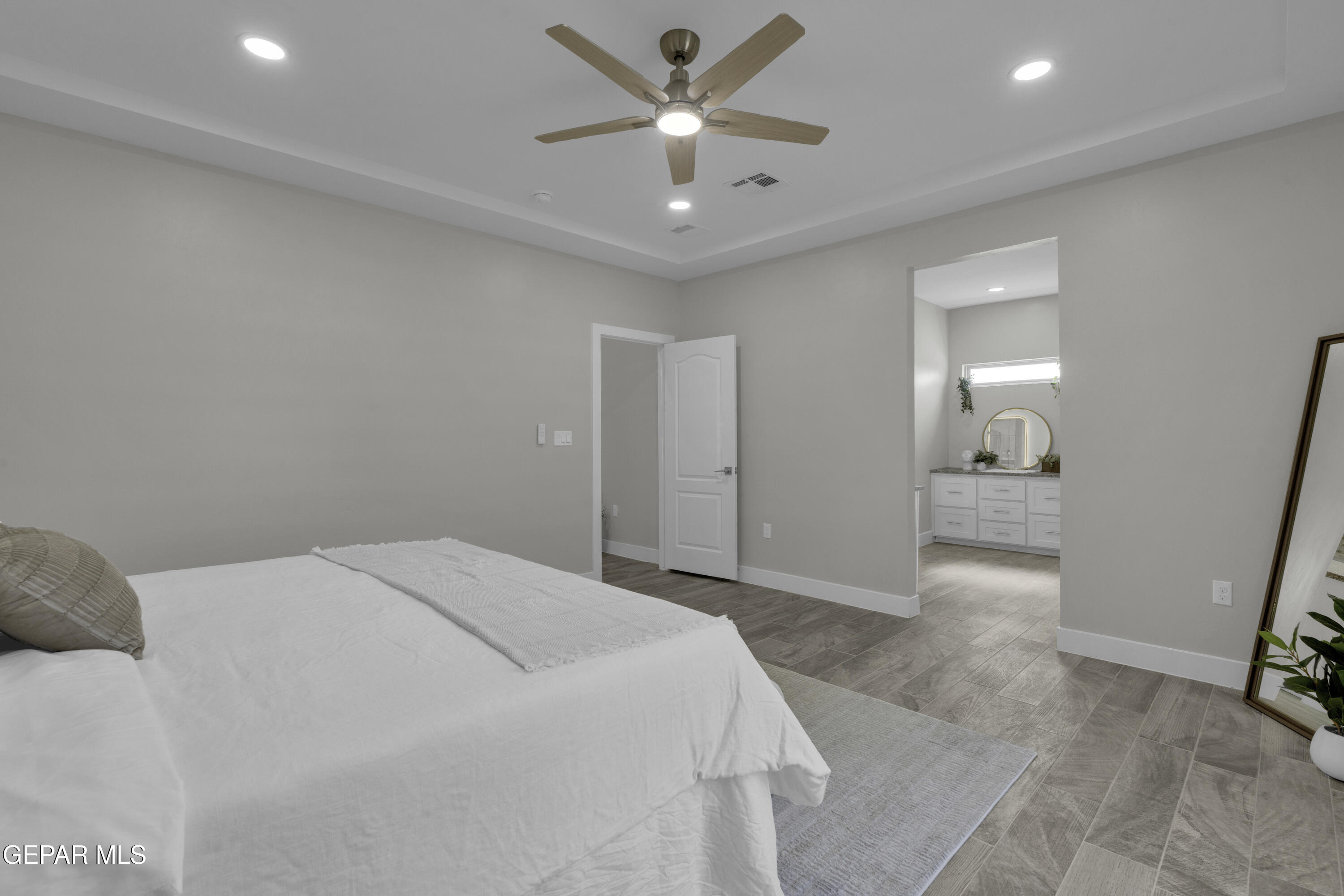 605 San Carlos Court Property Photo 18
