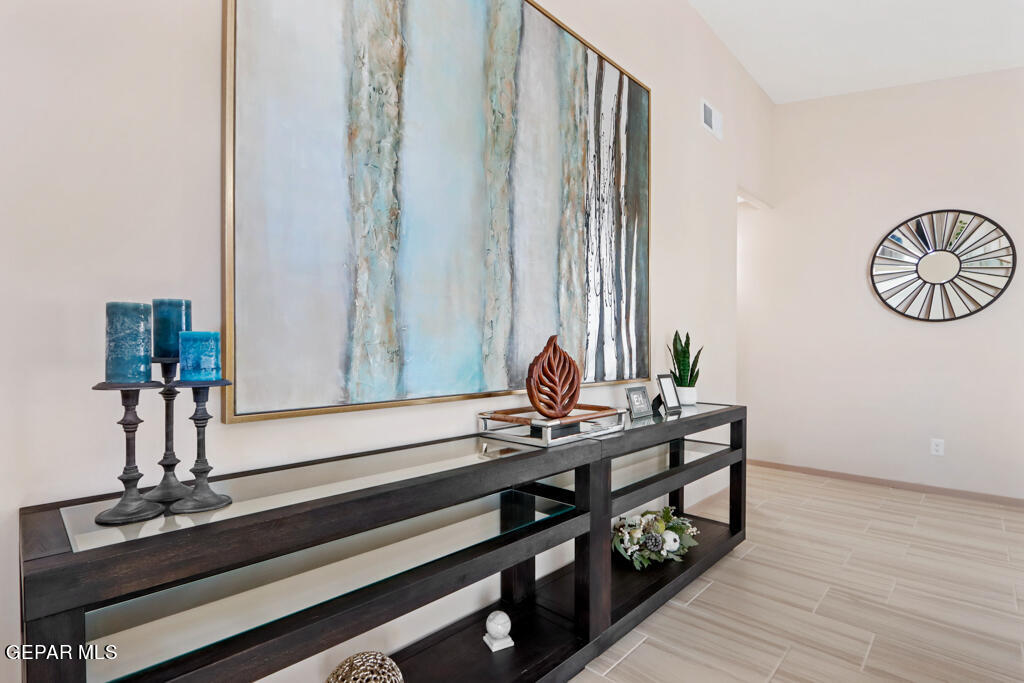 13769 Loreina Luz Avenue Property Photo 3