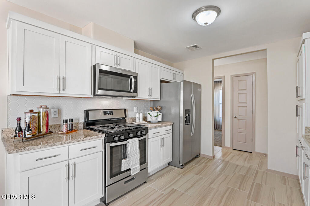 13769 Loreina Luz Avenue Property Photo 6