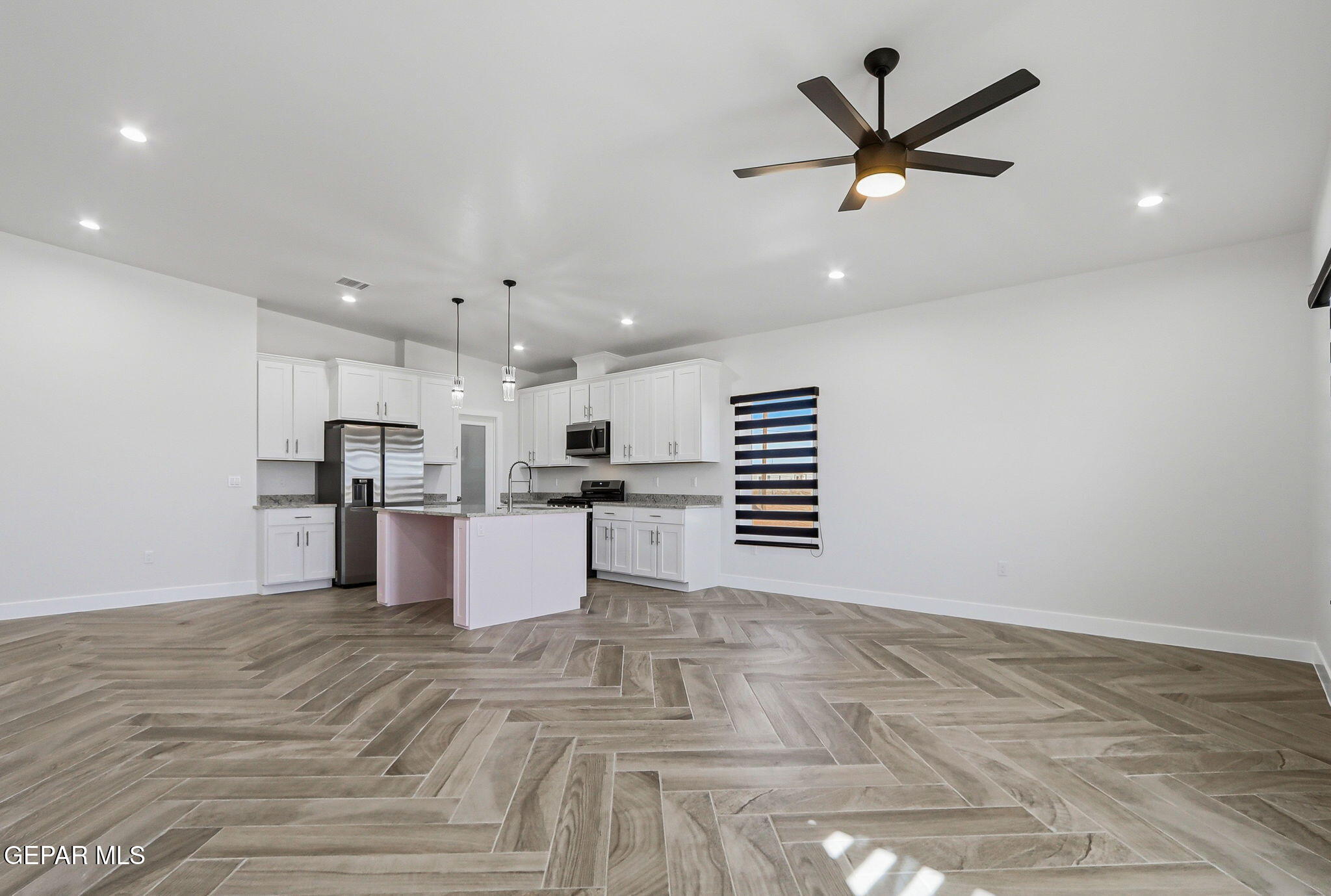 660 Yuma Desert Property Photo 4
