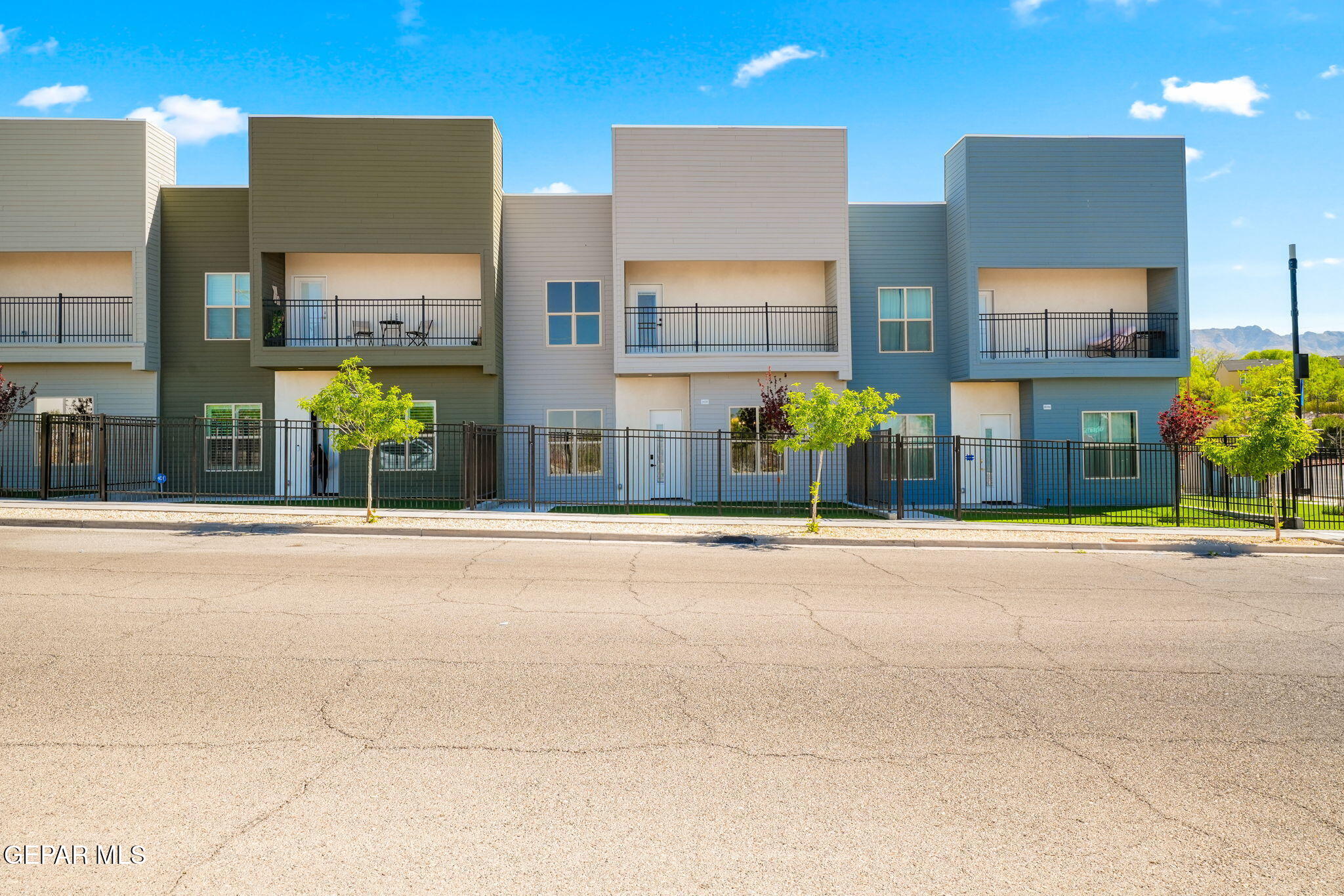 201 Desert Pass Street B-9 Property Photo 1