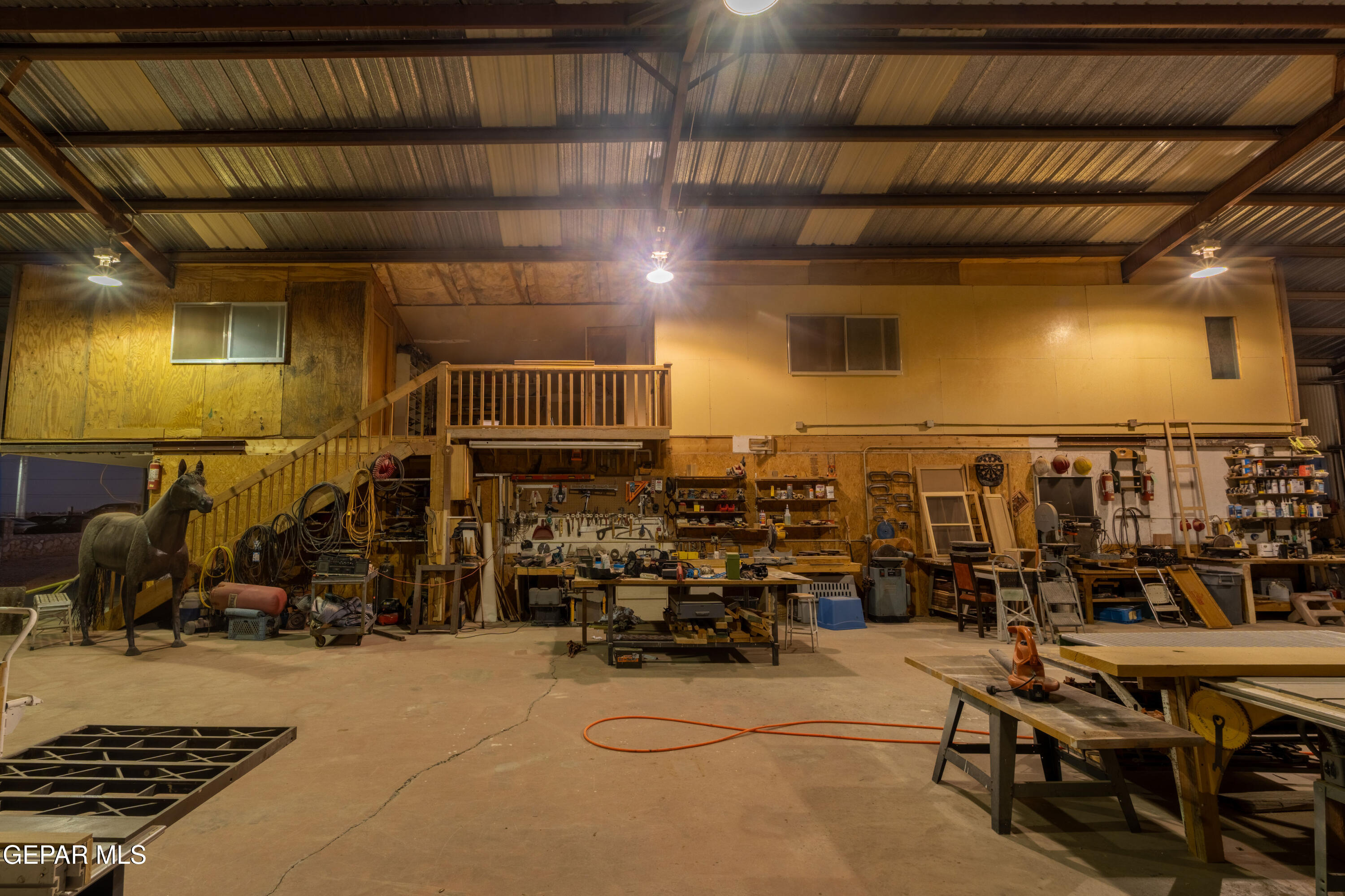 14751 Horizon Boulevard Property Photo 11