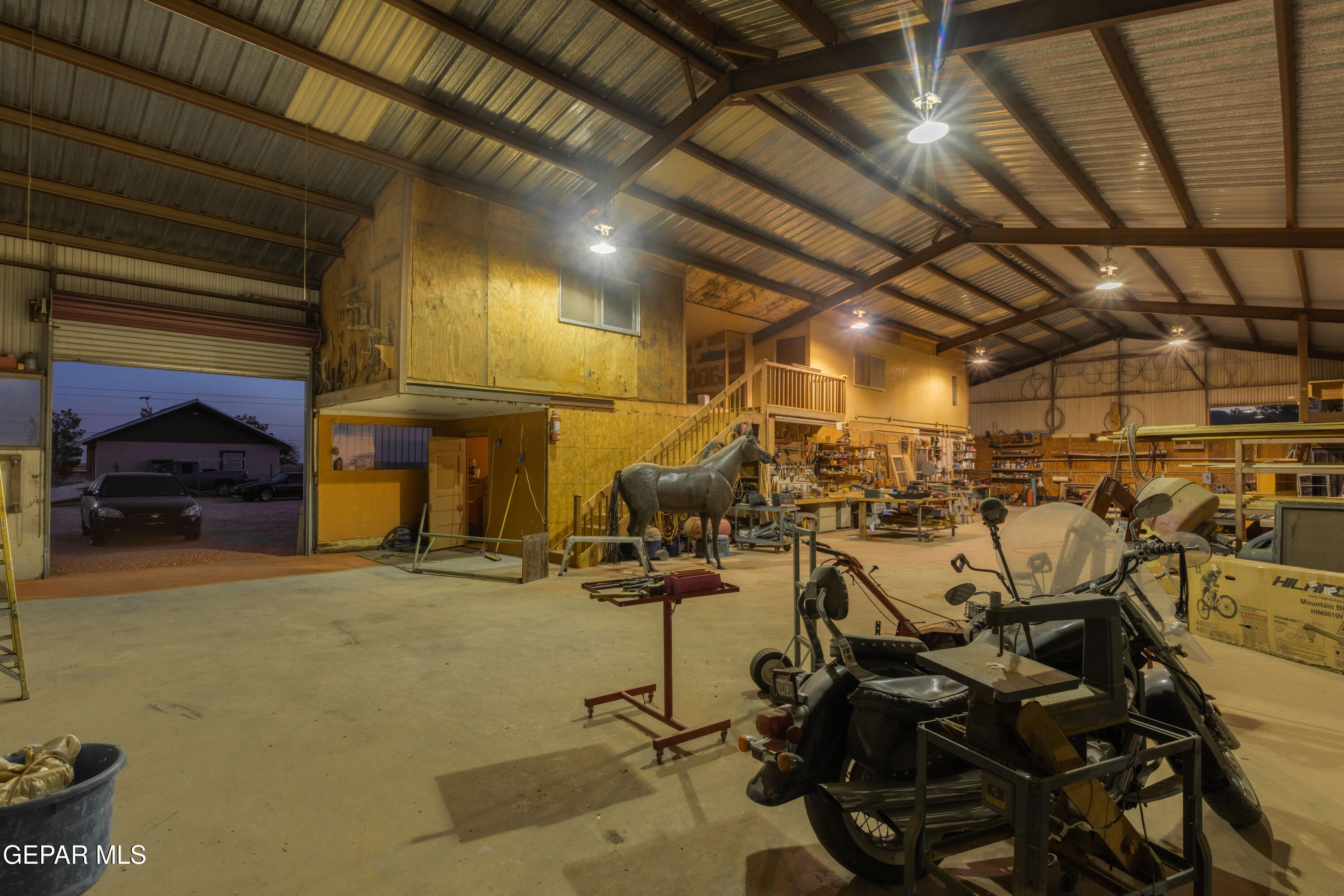 14751 Horizon Boulevard Property Photo 12